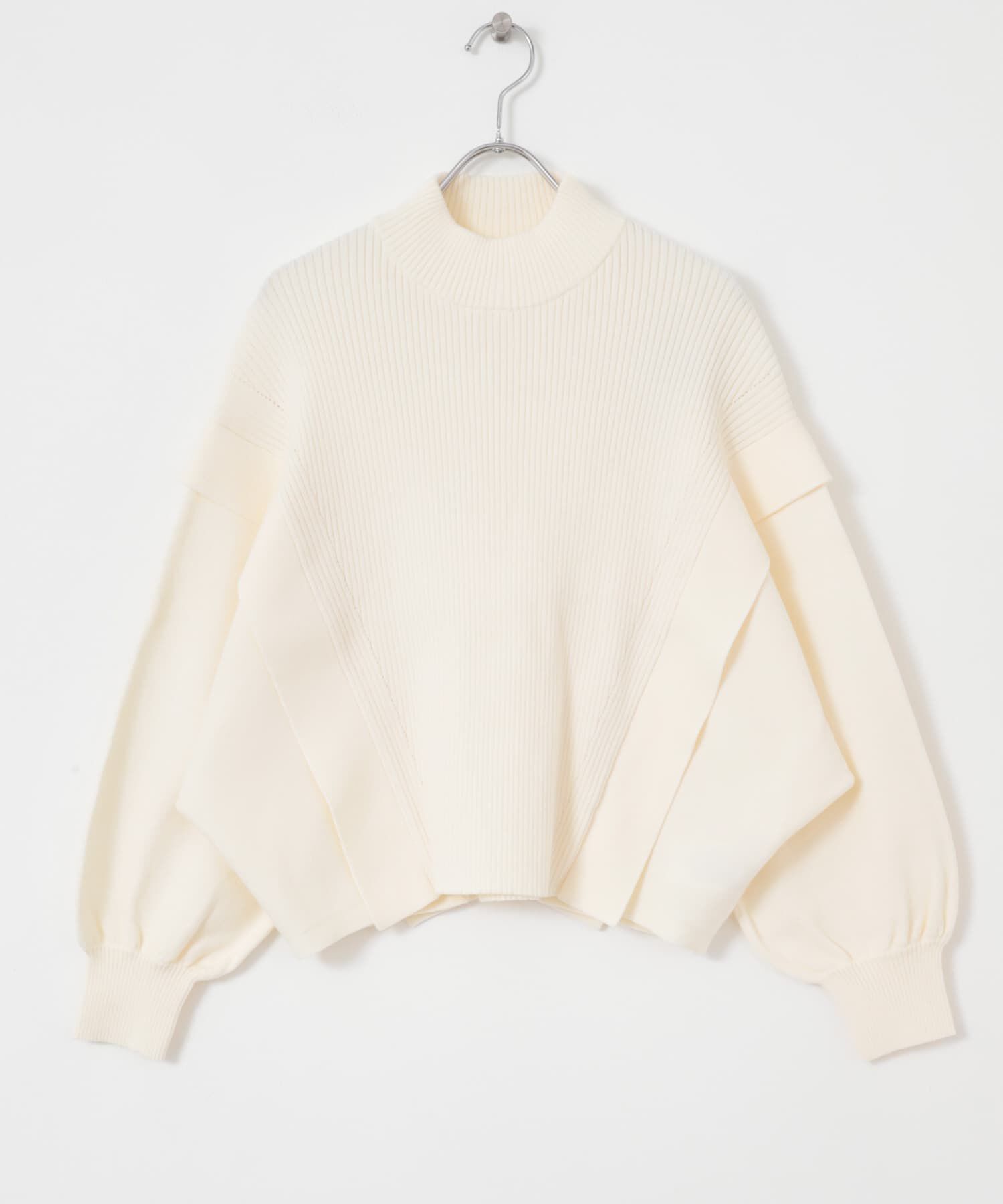 SENSE OF PLACE by URBAN RESEARCH「『一部WEB限定カラー』ストレッチショルダータックセーター」|ニット・セーター|