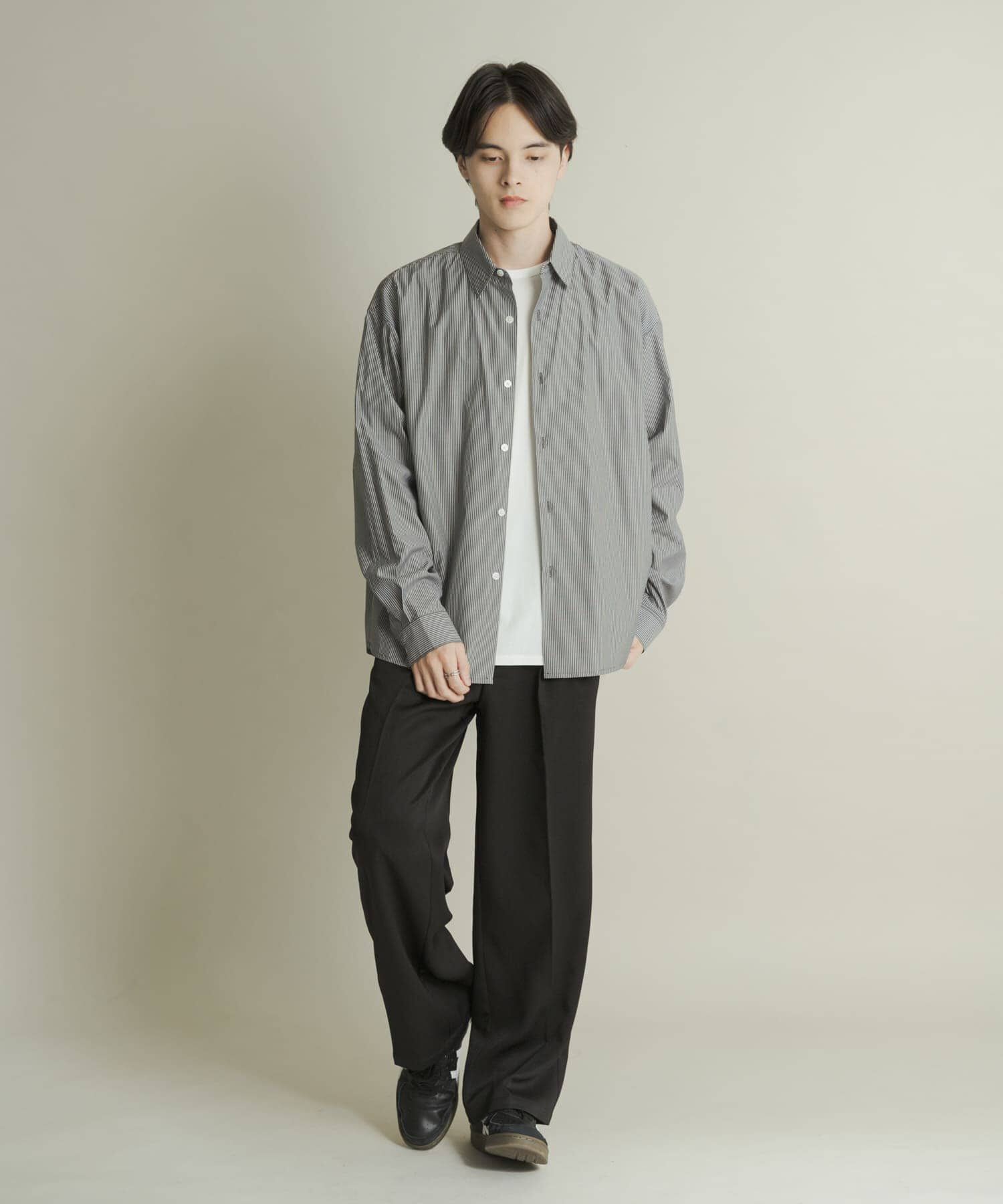 SENSE OF PLACE by URBAN RESEARCH「『WEB/一部店舗限定』コンフォートレギュラーカラーシャツ」|シャツ・ブラウス|