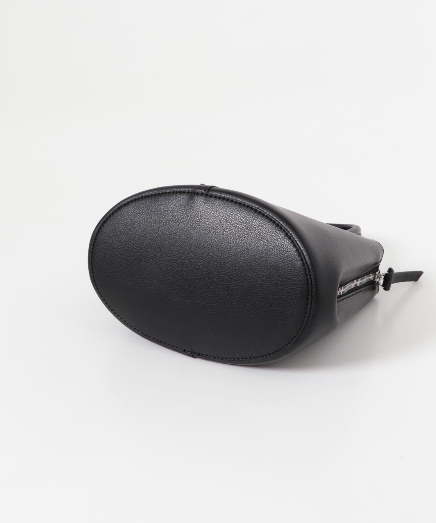 SENSE OF PLACE by URBAN RESEARCH「スタッズショルダーバッグ」|ショルダー・メッセンジャー|