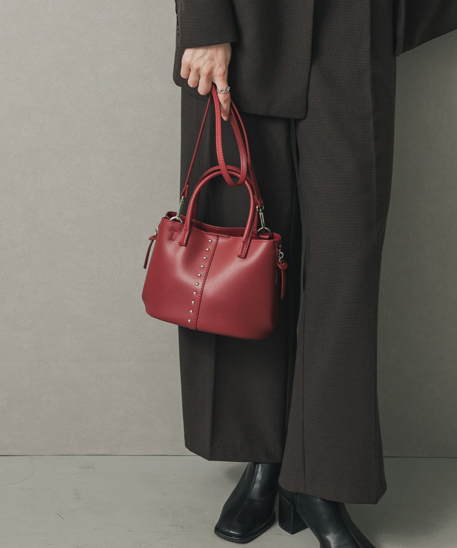 SENSE OF PLACE by URBAN RESEARCH「スタッズショルダーバッグ」|ショルダー・メッセンジャー|