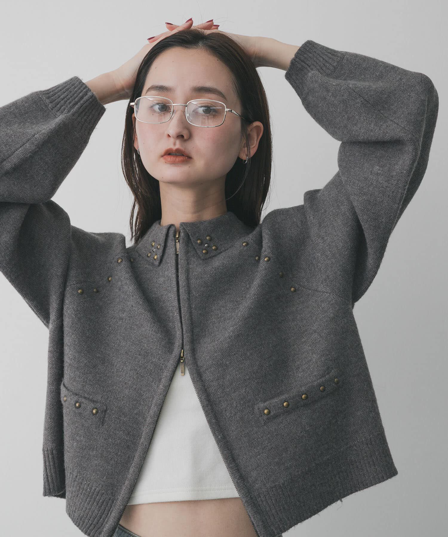 SENSE OF PLACE by URBAN RESEARCH「『洗濯可』スタッズデザインカーディガン」|カーディガン|チャコールグレー