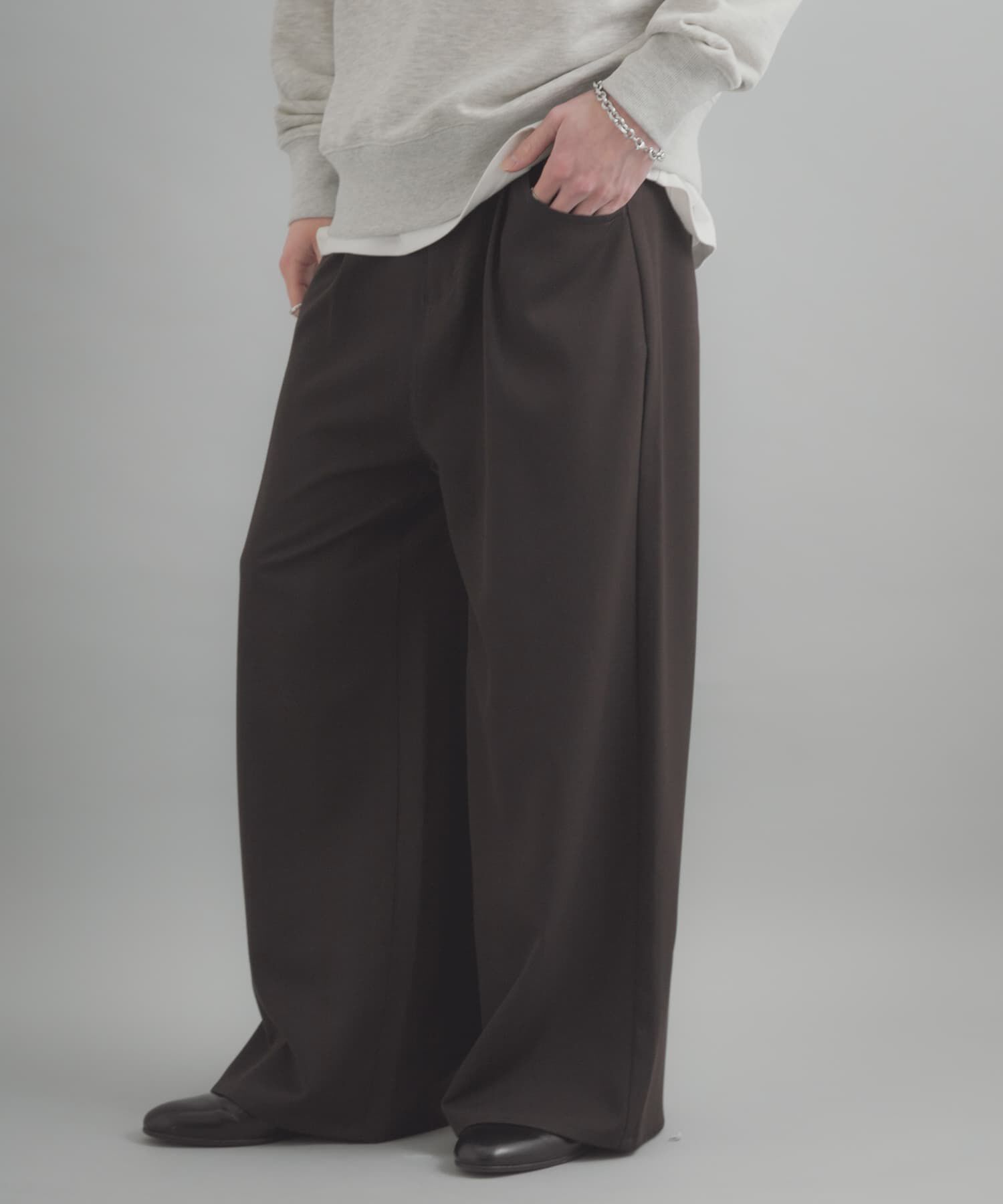 SENSE OF PLACE by URBAN RESEARCH「ラウンドポケットワンタックワイドスラックス」|その他|