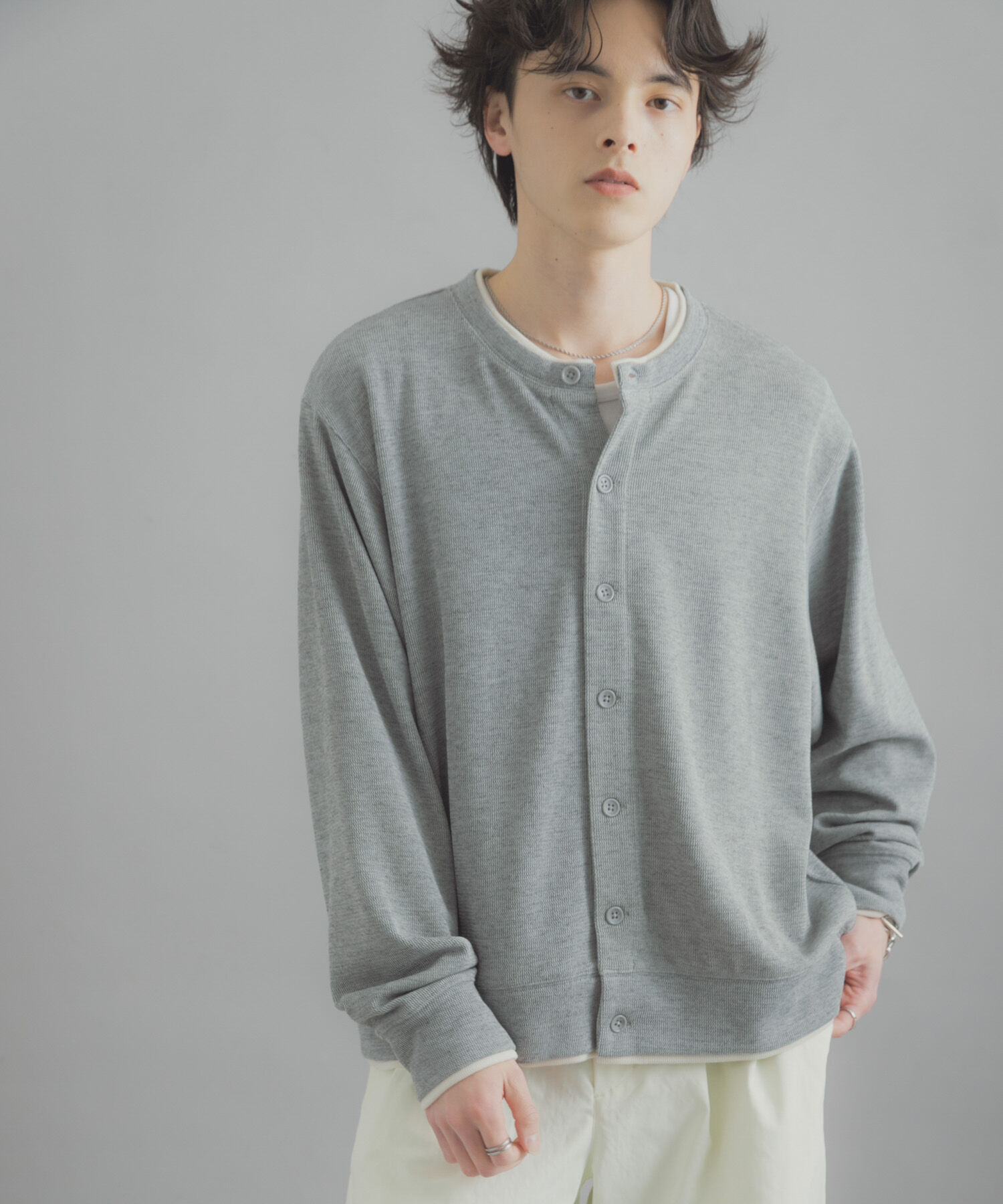 SENSE OF PLACE by URBAN RESEARCH「フェイクレイヤードクルーネックカーディガン」|カーディガン|グレー