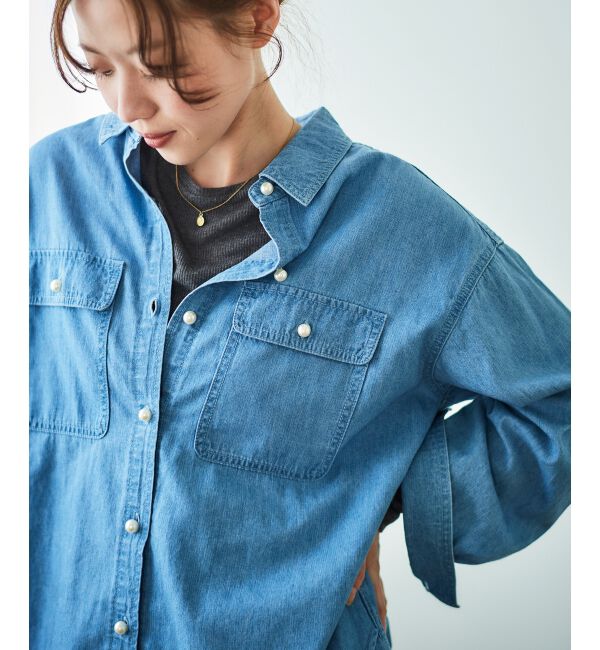  「《軽いシャツ素材》パールボタンデニムシャツ」|シャツ・ブラウス|