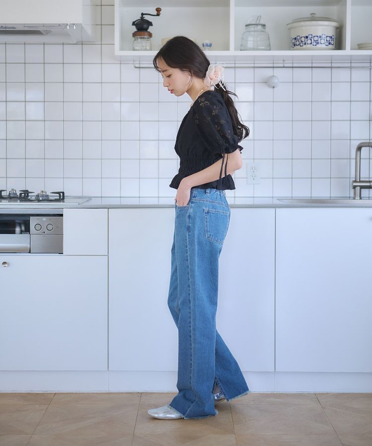 earth music&ecology「カットオフフレアデニムパンツ」|デニム|