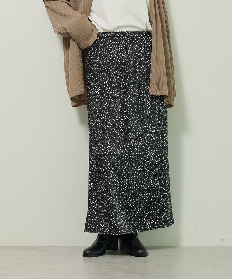 Green Parks「すっきり見えシルエットサテンナロースカート」|タイト|