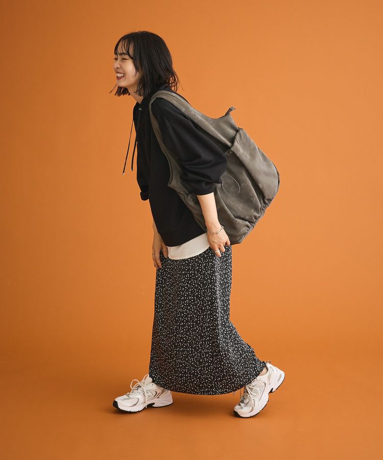 Green Parks「すっきり見えシルエットサテンナロースカート」|タイト|