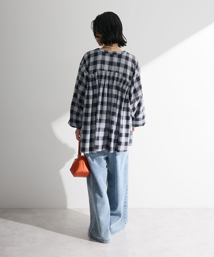 Green Parks「【しゃれシャツ】イージーケアVネックチェックブラウス」|シャツ・ブラウス|