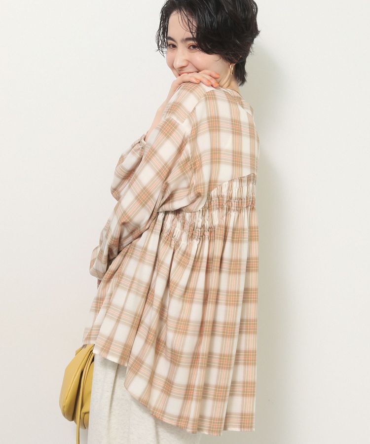 Green Parks「【しゃれシャツ】イージーケアVネックチェックブラウス」|シャツ・ブラウス|