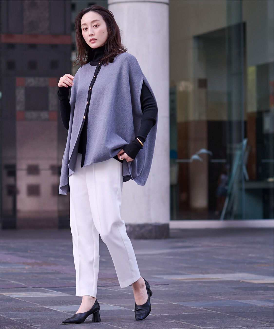 ur's「ハイウエストタックテーパードパンツ」|スラックス|