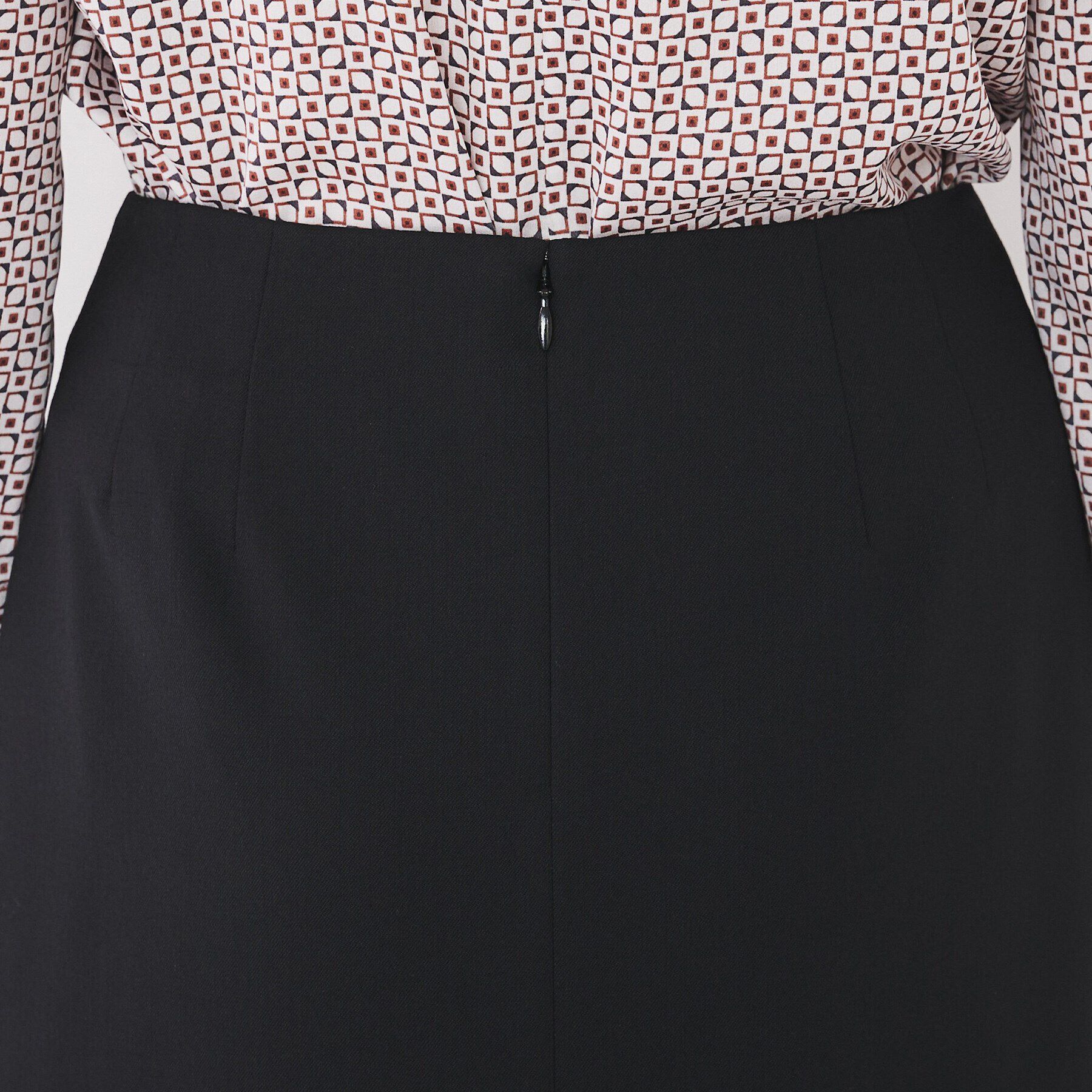 UNTITLED「【洗える通勤スーツ】レジェールギャバ ストレッチタイトスカート」|スカート|