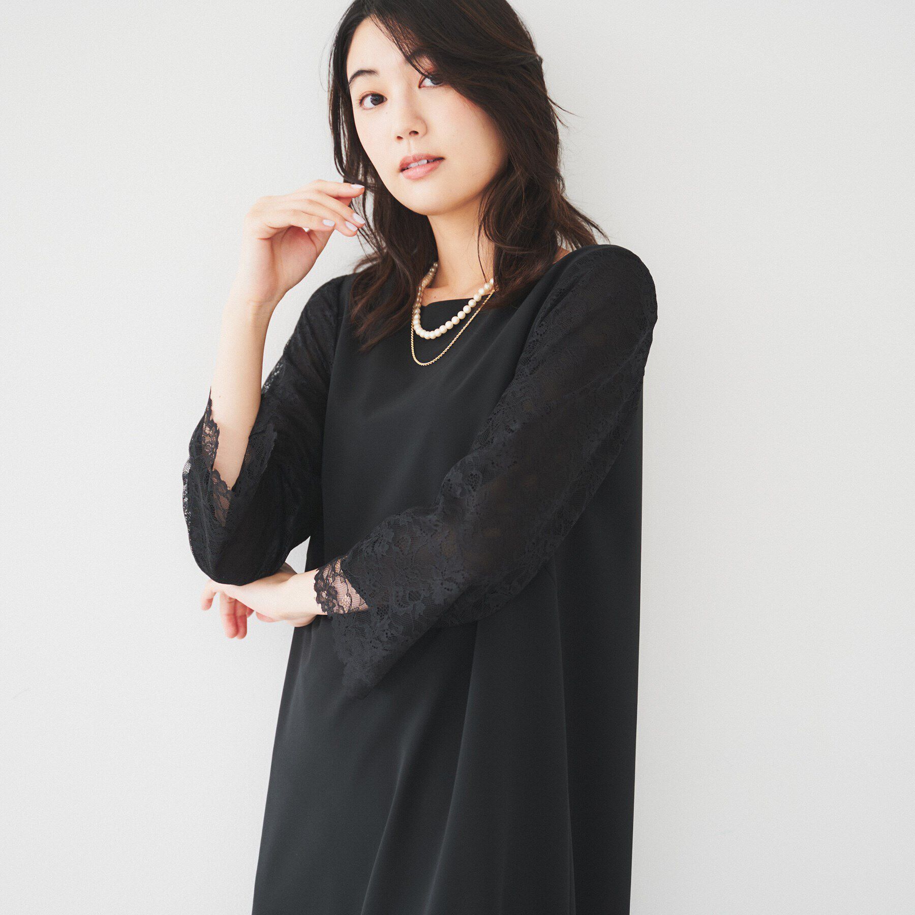 UNTITLED「【フォーマルドレス/セレモニー/オケージョン】袖レース サックワンピース」|ワンピース|