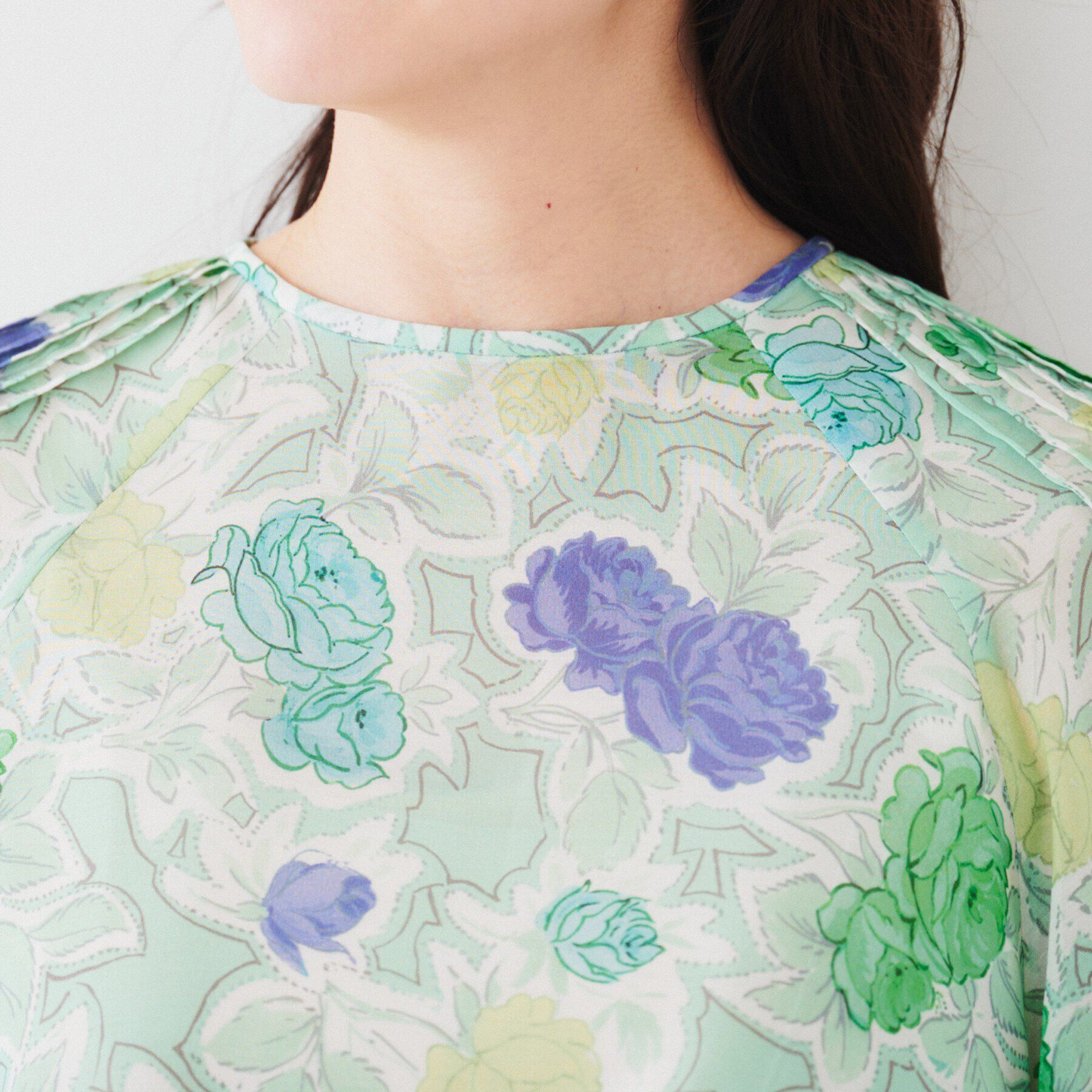 UNTITLED「【セットアップ可能】オールドフラワー プリントブラウス」|シャツ・ブラウス|