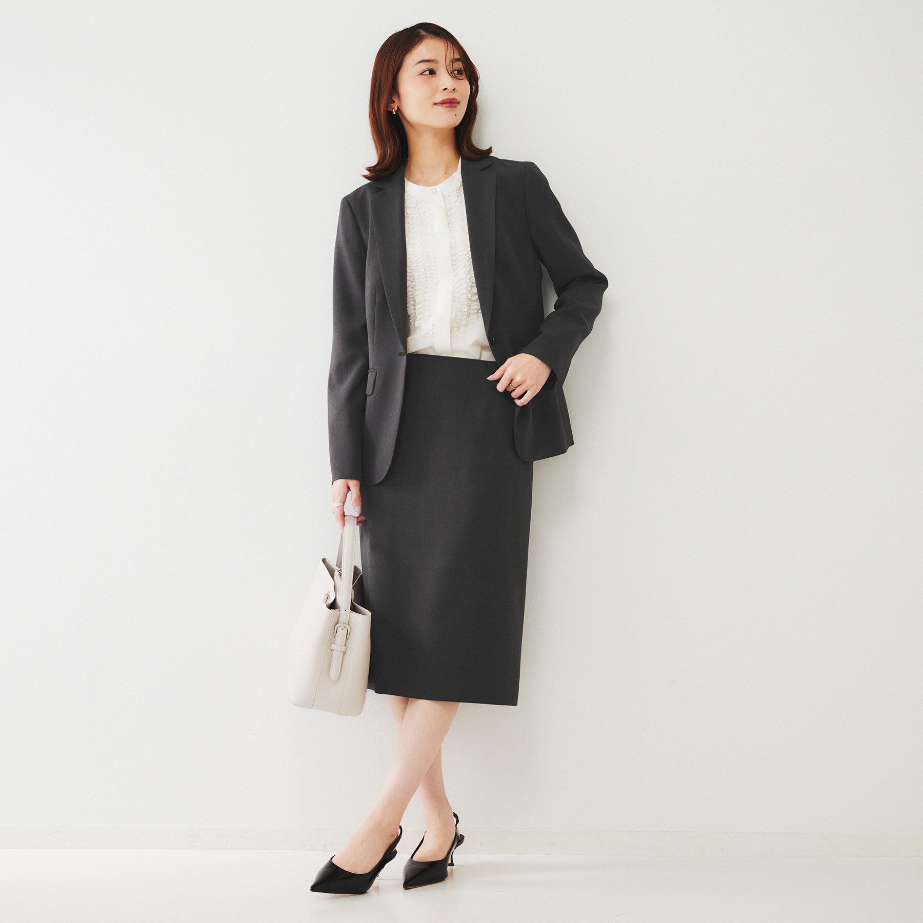 UNTITLED「【通勤スーツ】ライトウェイト タイトスカート」|スカート|