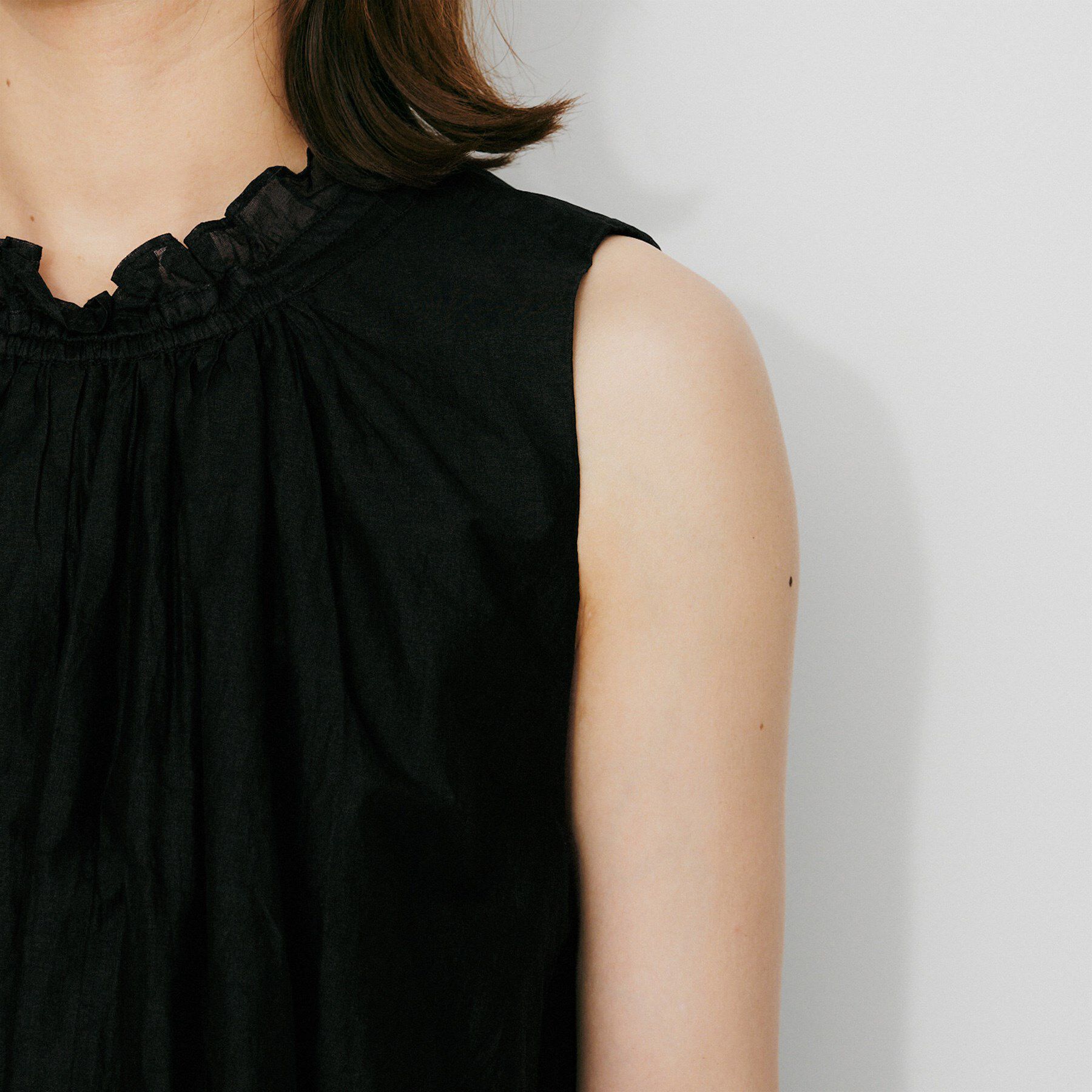 UNTITLED「【MARILYN MOON】シアースターチドコットンギャザーブラウス」|シャツ・ブラウス|