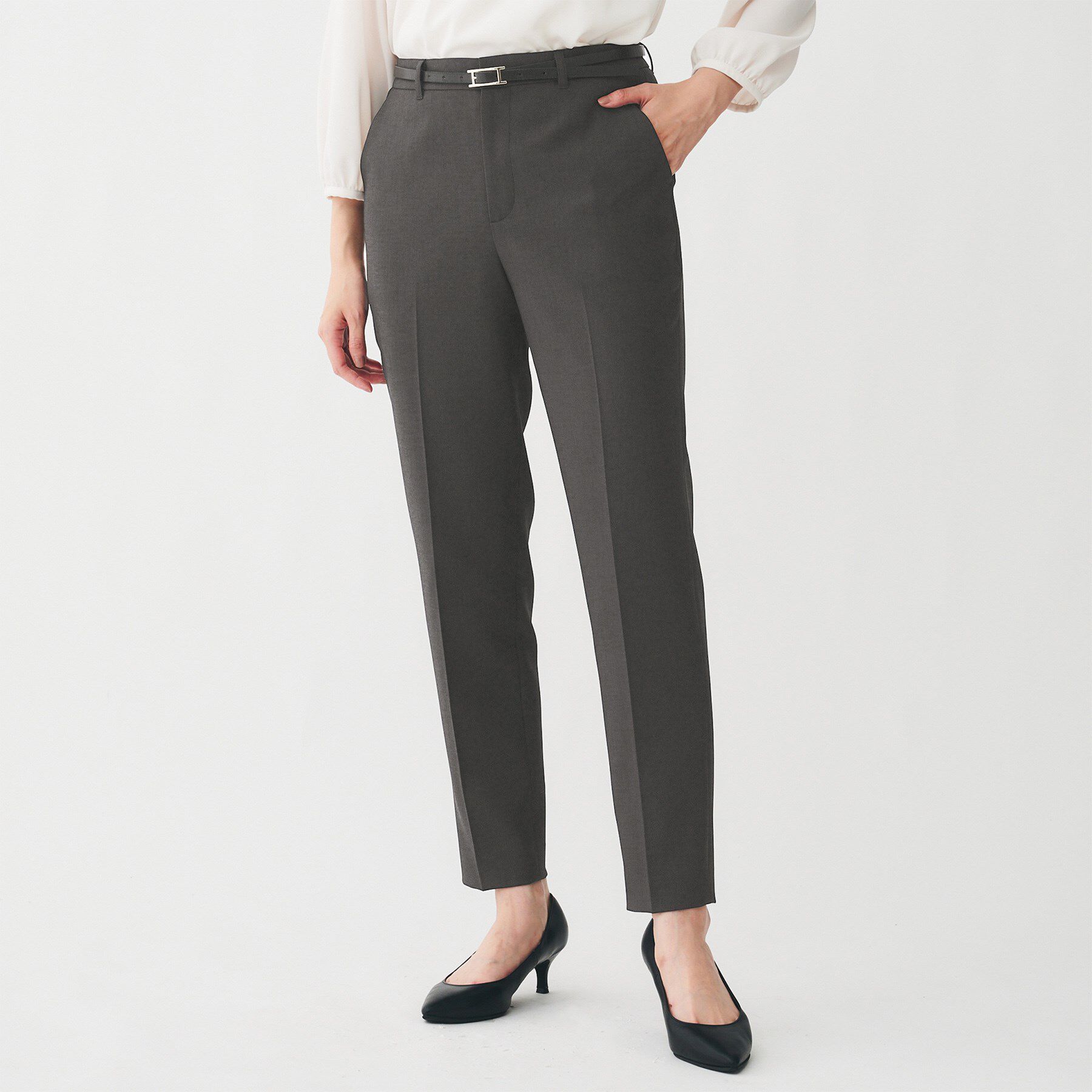 UNTITLED「【洗える/お仕事スーツ】ドライメランジ テーパードパンツ」|その他|チャコールグレー(0