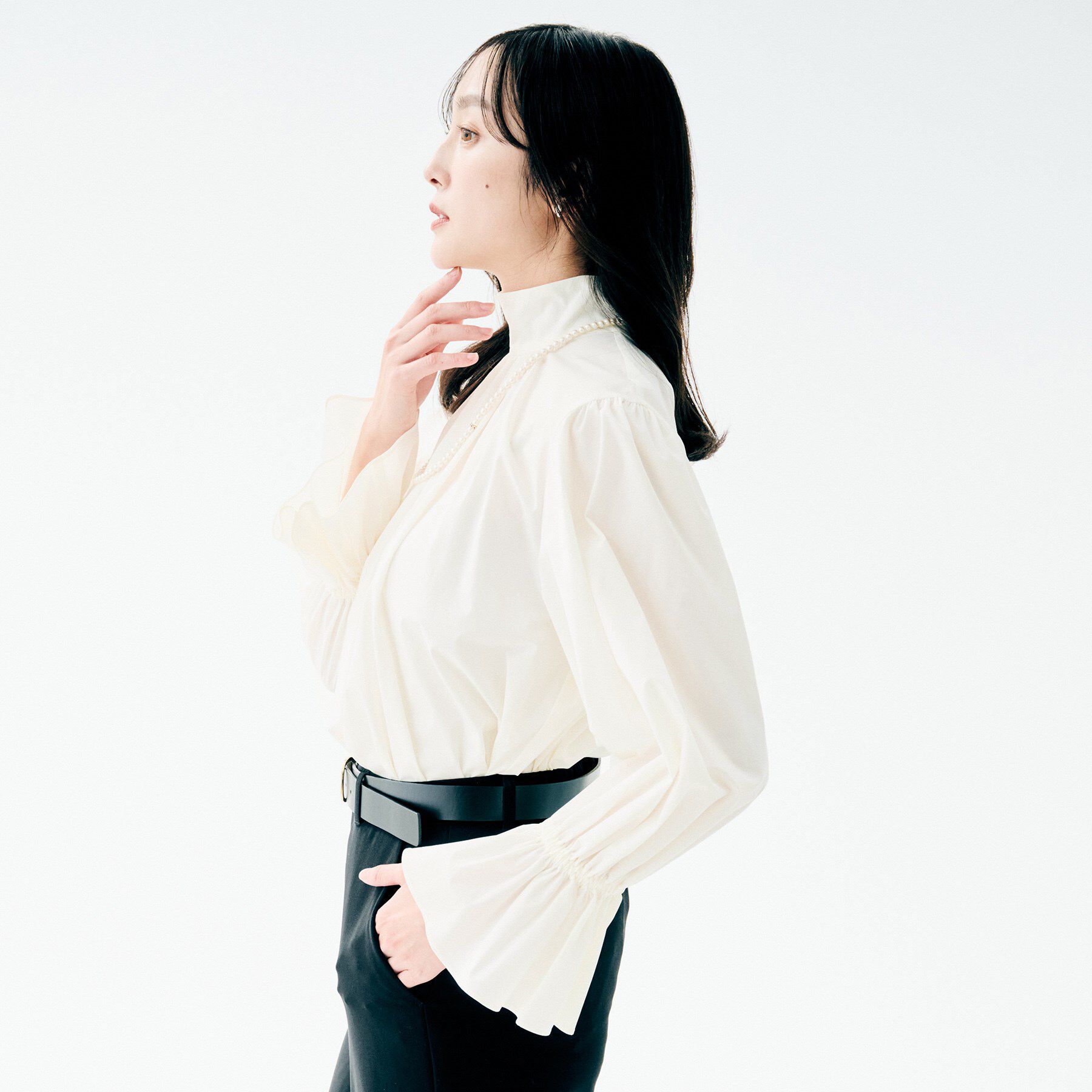 UNTITLED「【セレモニー/華やか】2WAYボウタイブラウス」|シャツ・ブラウス|