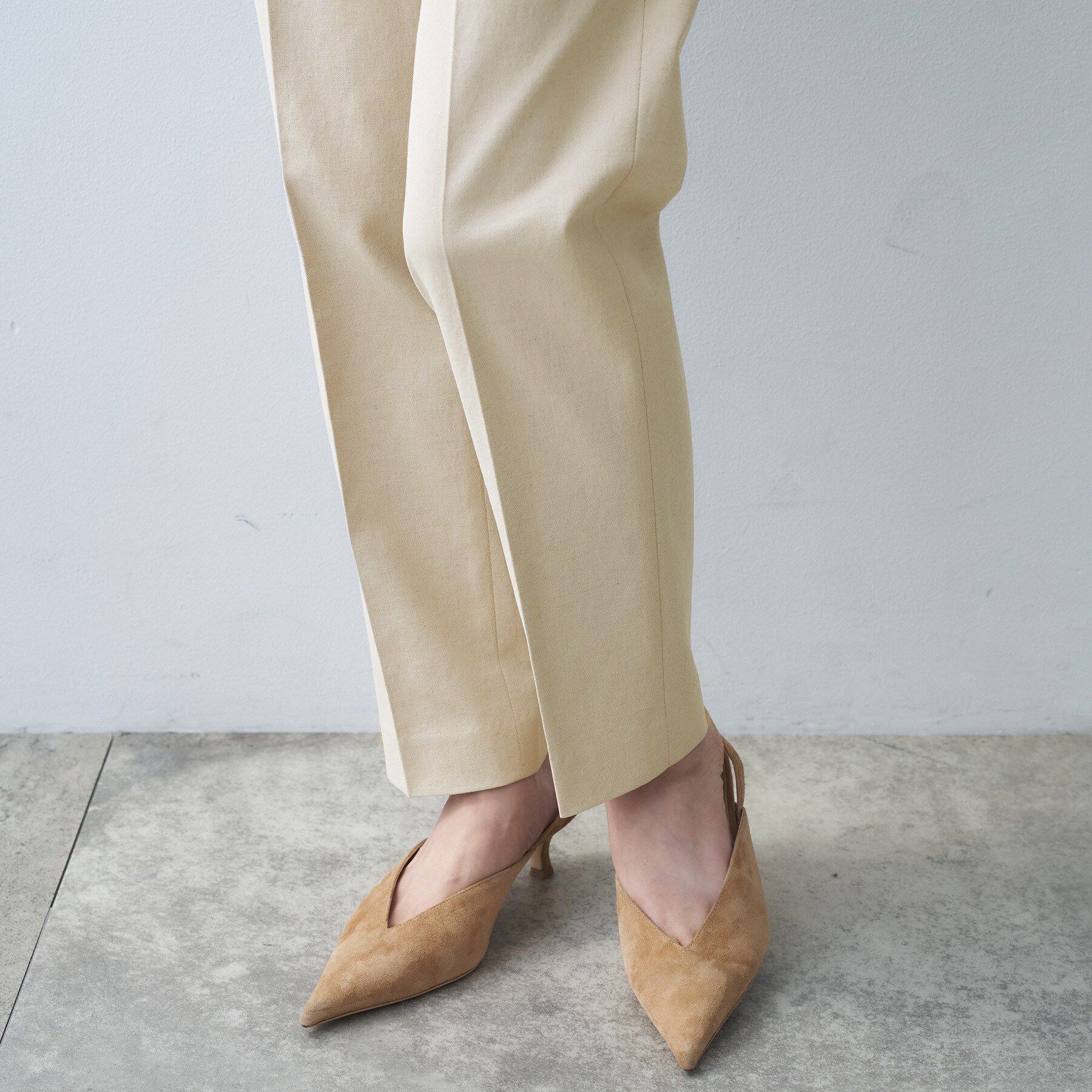 UNTITLED「【接触令感/洗える/後ろウエストゴム】オックステーパードパンツ」|その他|