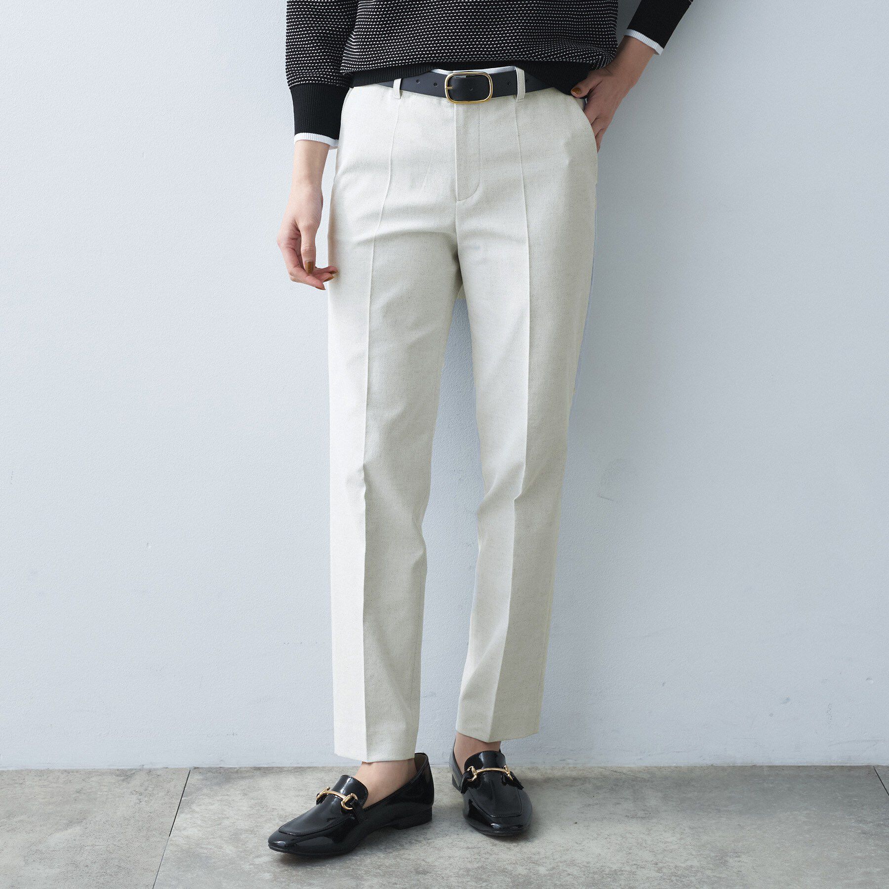 UNTITLED「【接触令感/洗える/後ろウエストゴム】オックステーパードパンツ」|その他|