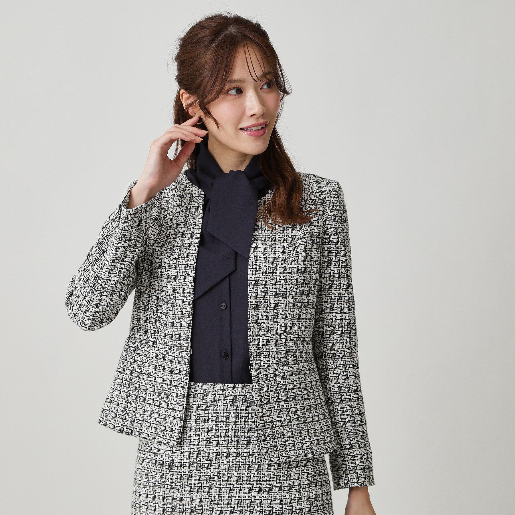 COUP DE CHANCE「【日本製／セットアップ可】ファンシーツィードのノーカラージャケット」|ノーカラージャケット|ブラック(419)