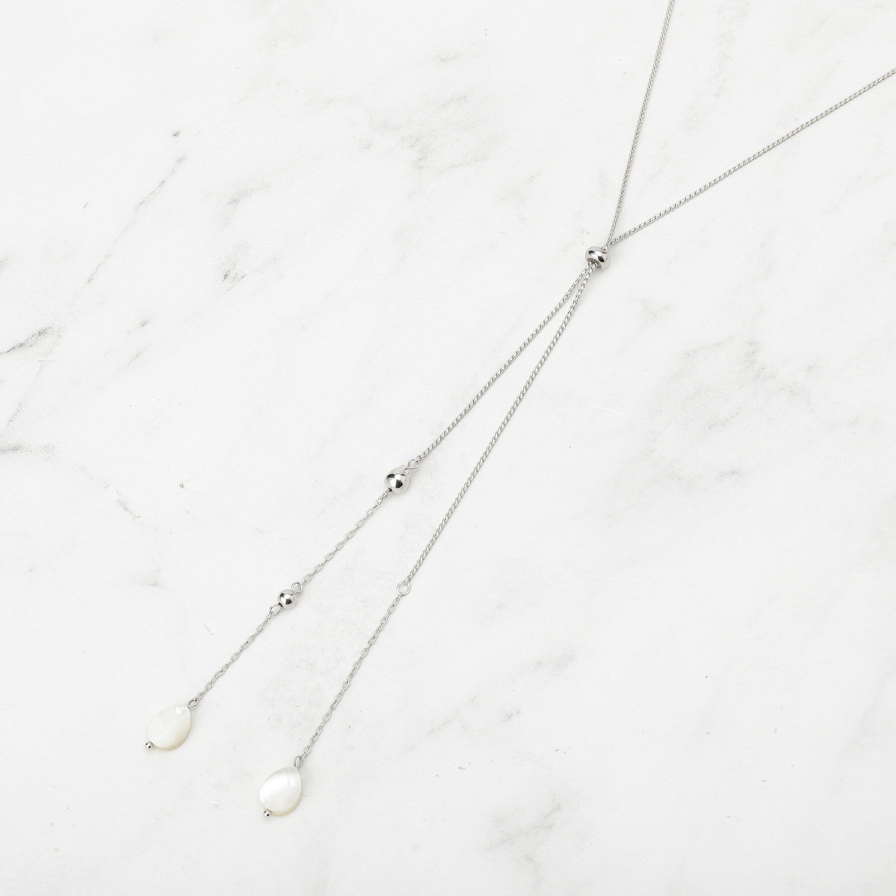 Reflect「【長さ調節可】天然シェル&times;ラリエットデザインネックレス」|ネックレス|シルバー(006)