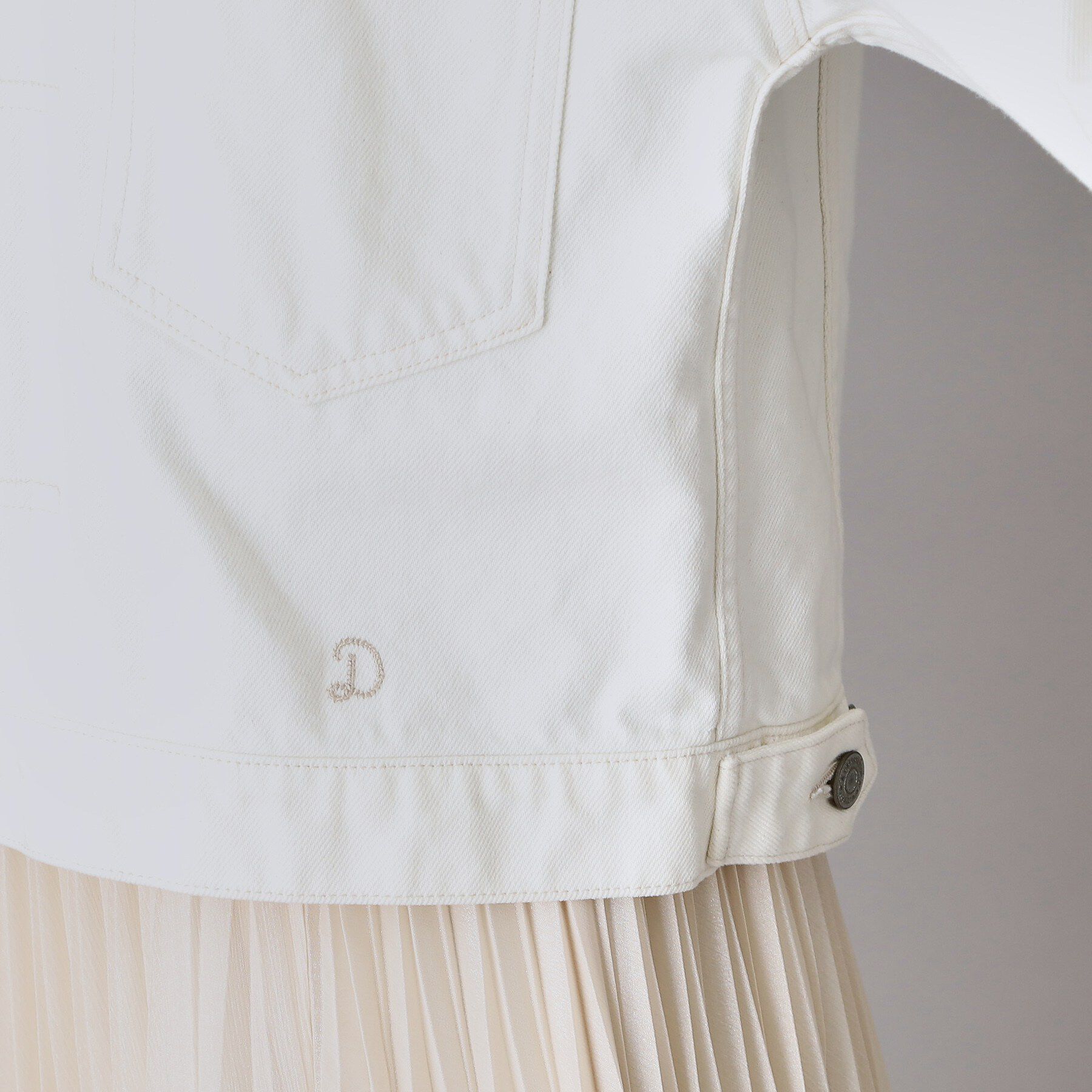 DRESSTERIOR「【ウォッシャブル】バンドカラー ホワイトＧジャン」|デニムジャケット|