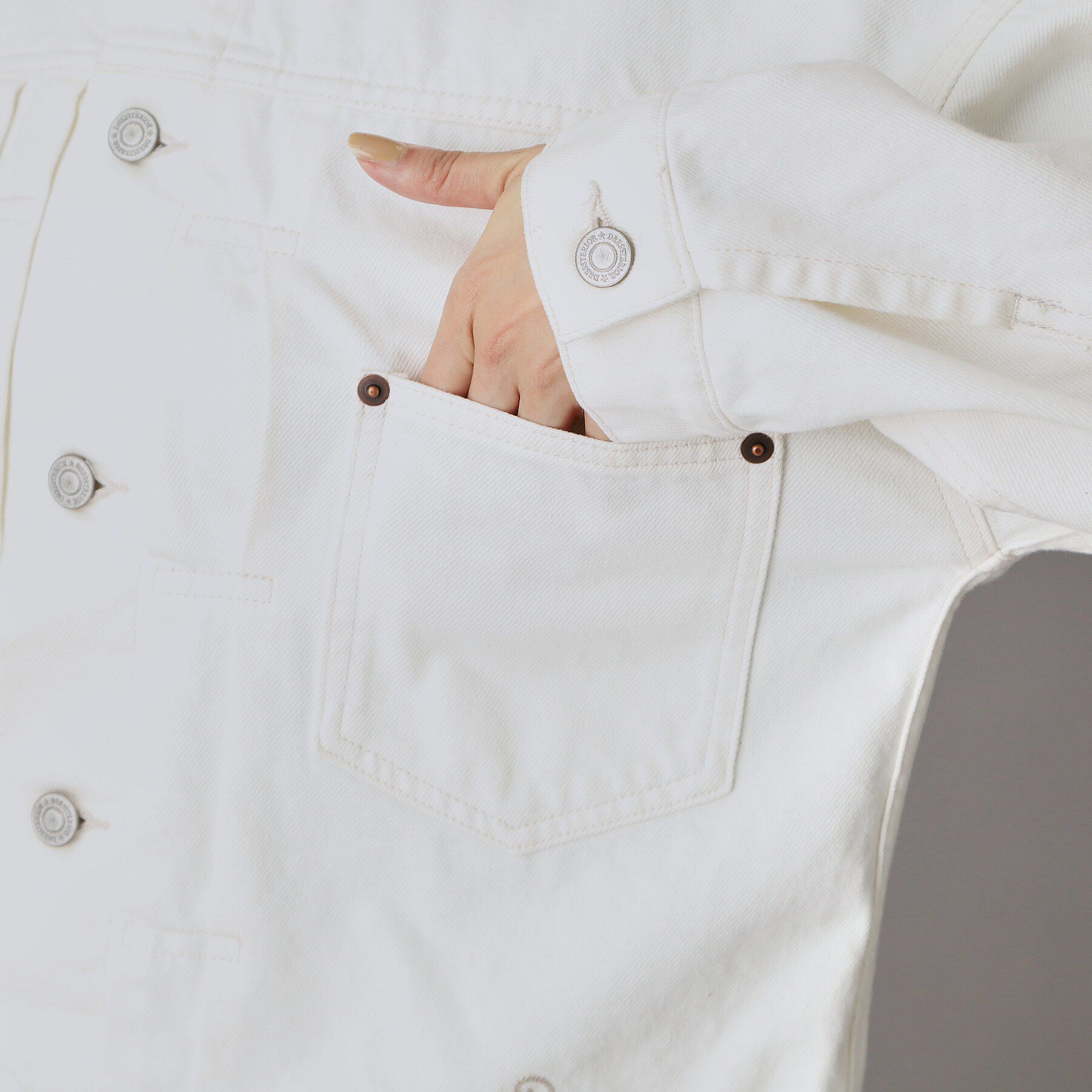 DRESSTERIOR「【ウォッシャブル】バンドカラー ホワイトＧジャン」|デニムジャケット|