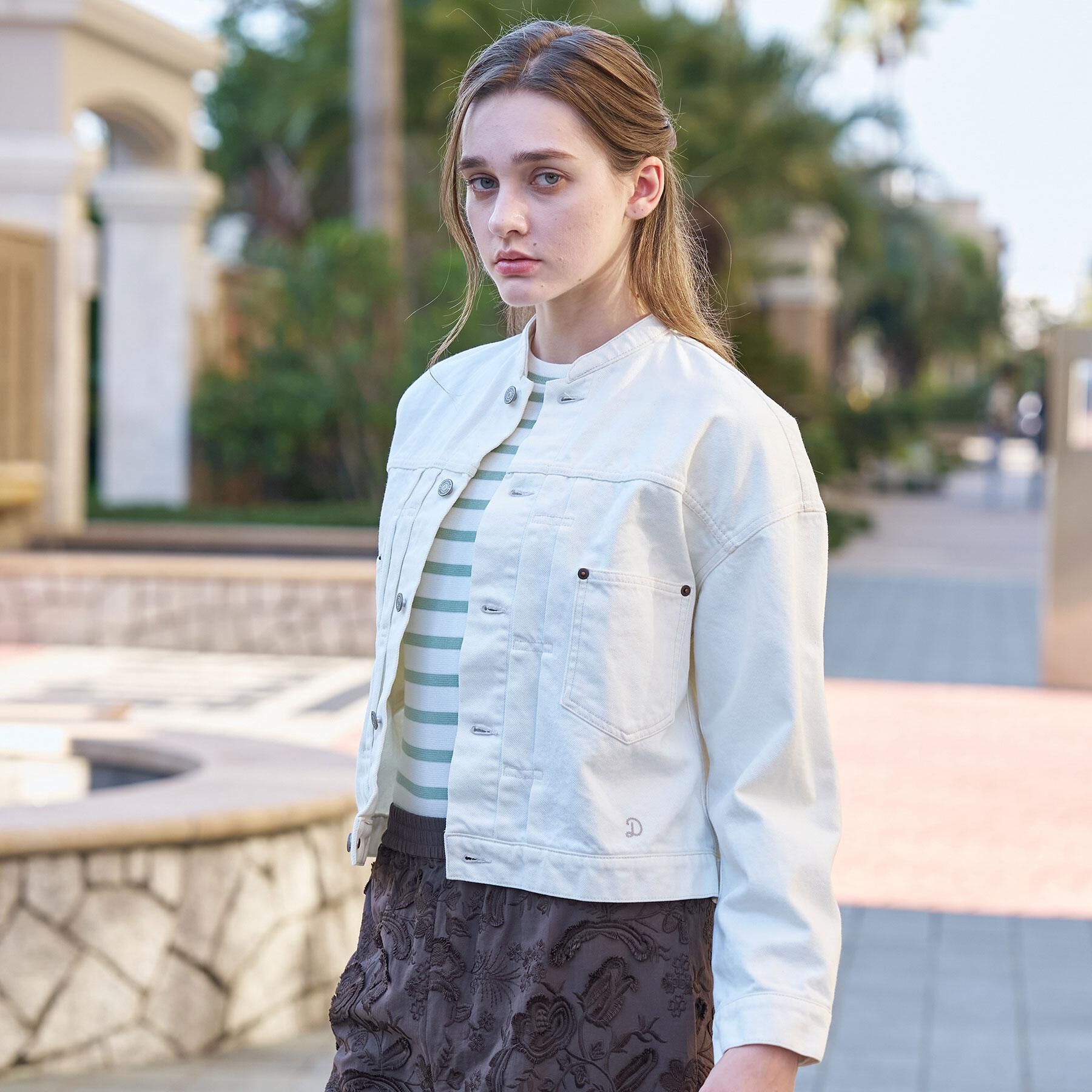 DRESSTERIOR「【ウォッシャブル】バンドカラー ホワイトＧジャン」|デニムジャケット|