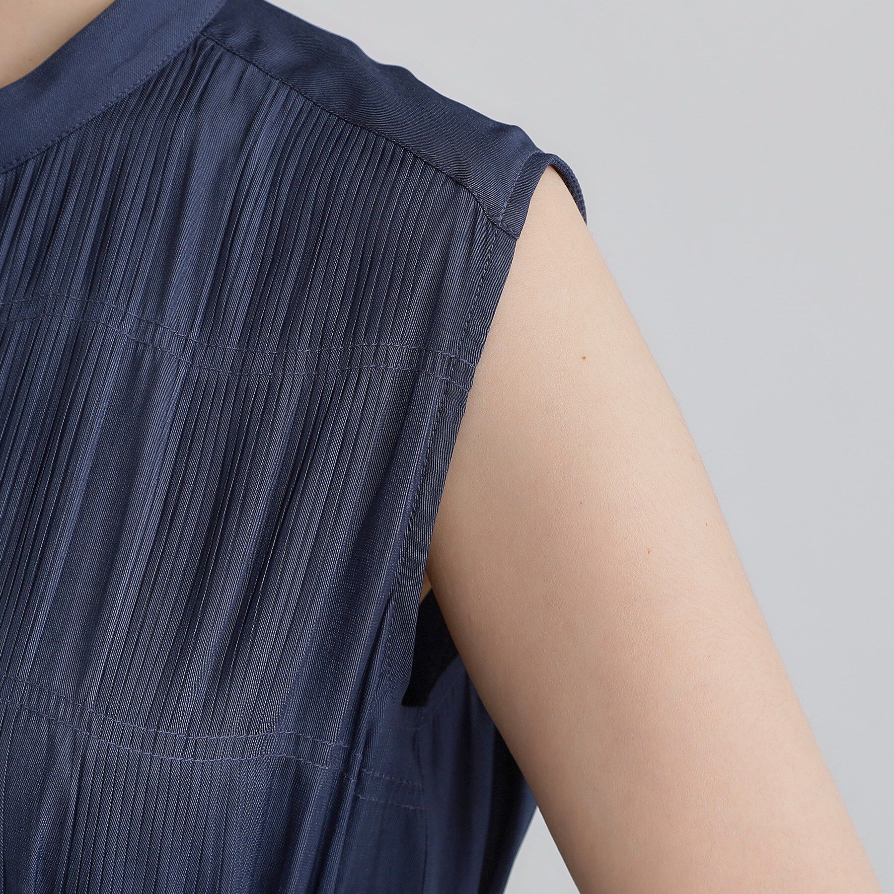 grove「贅沢プリーツが華やかなシャンブレープリーツワンピース」|ワンピース|