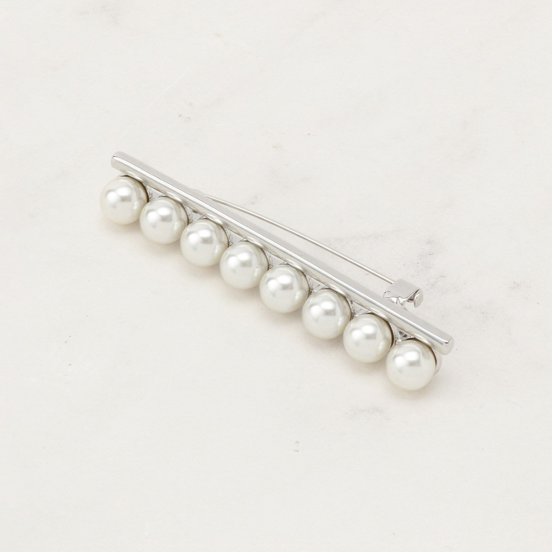 grove「ラインパール調ブローチ」|ブローチ・コサージュ|シルバー(006)