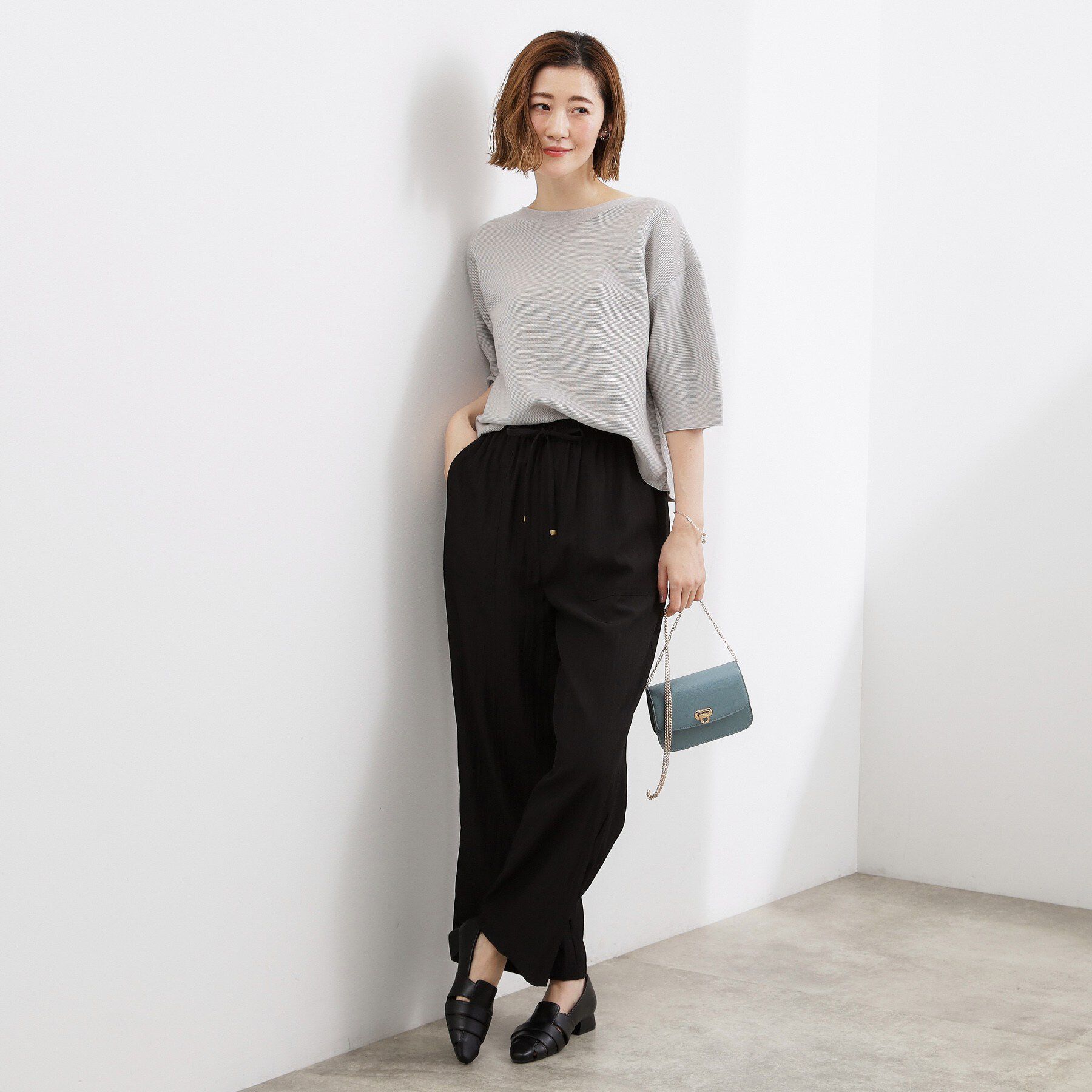 grove「【貴島明日香さん着用／洗濯機で洗える】レイヤードにもおすすめ、軽やかクロップドニット」|ニット・セーター|