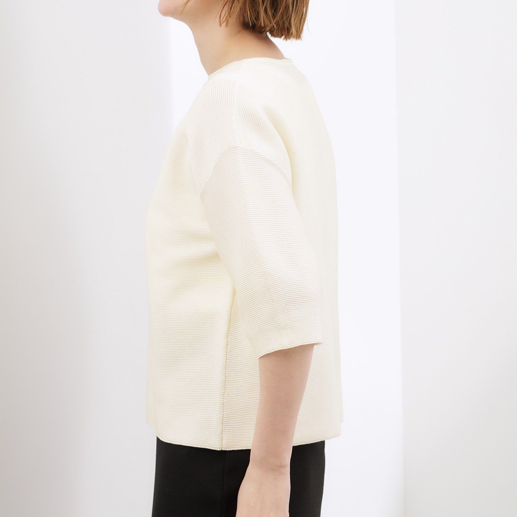 grove「【貴島明日香さん着用／洗濯機で洗える】レイヤードにもおすすめ、軽やかクロップドニット」|ニット・セーター|