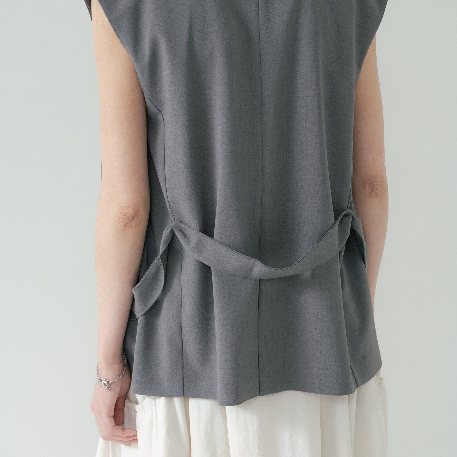 GALLEST「Comfy SET UP｜ベルテッドジレ【セットアップ対応／通勤／カセット服／接触冷感／UVカット】」|ベスト・ジレ|