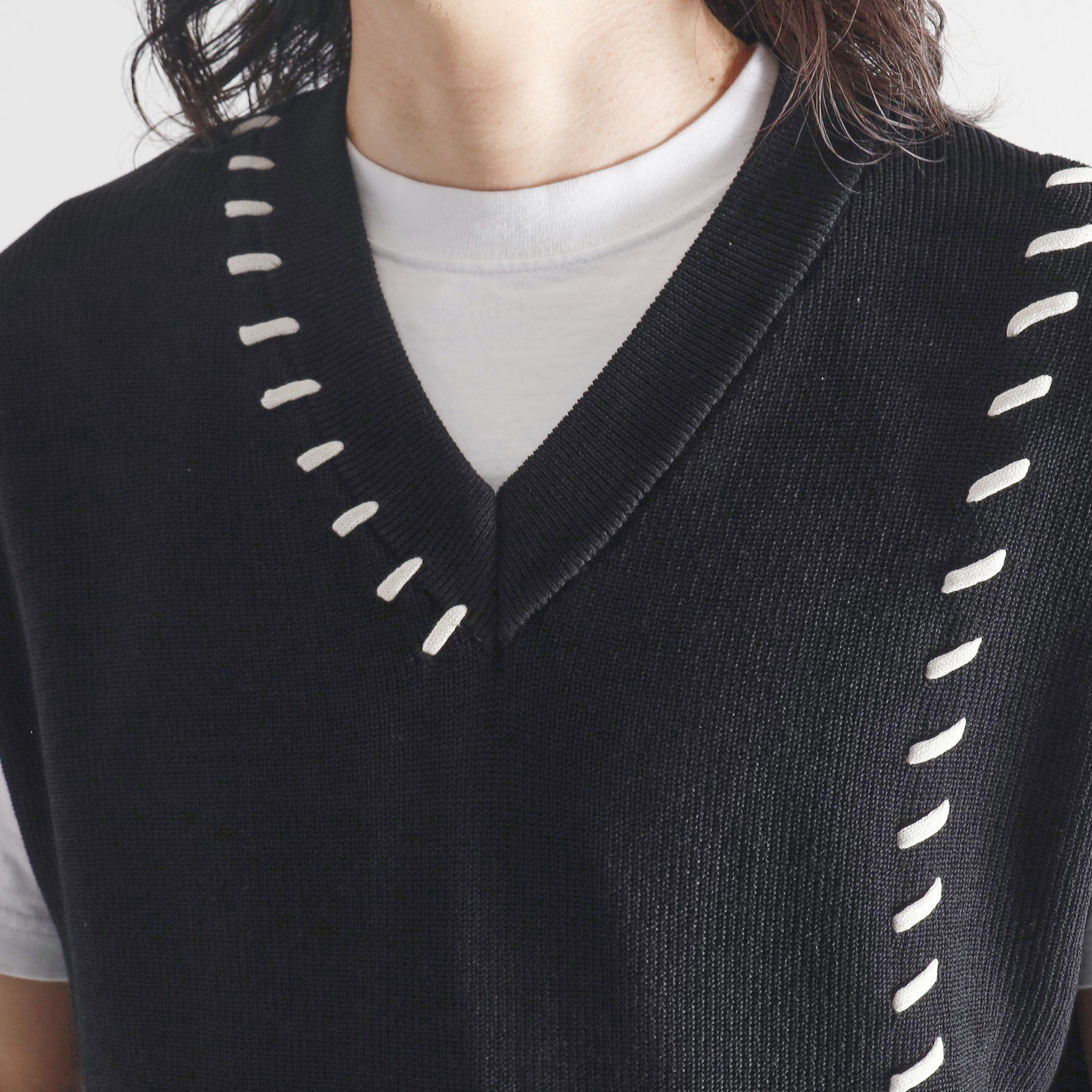 tk.TAKEO KIKUCHI「クロップドVネックニットベスト」|ベスト・ジレ|