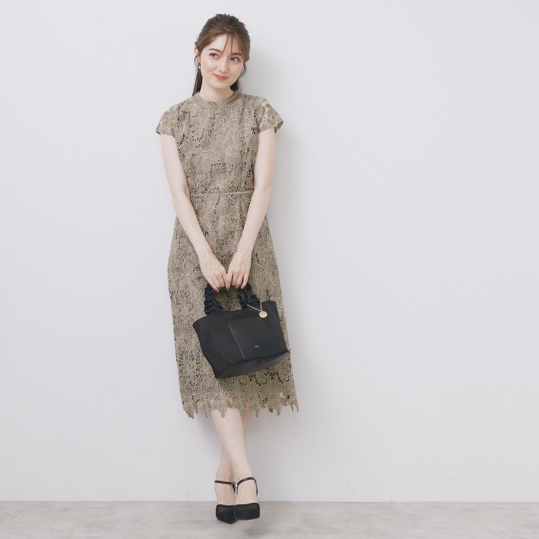 index「バイカラーレースワンピース【洗濯機洗い可】」|ワンピース|