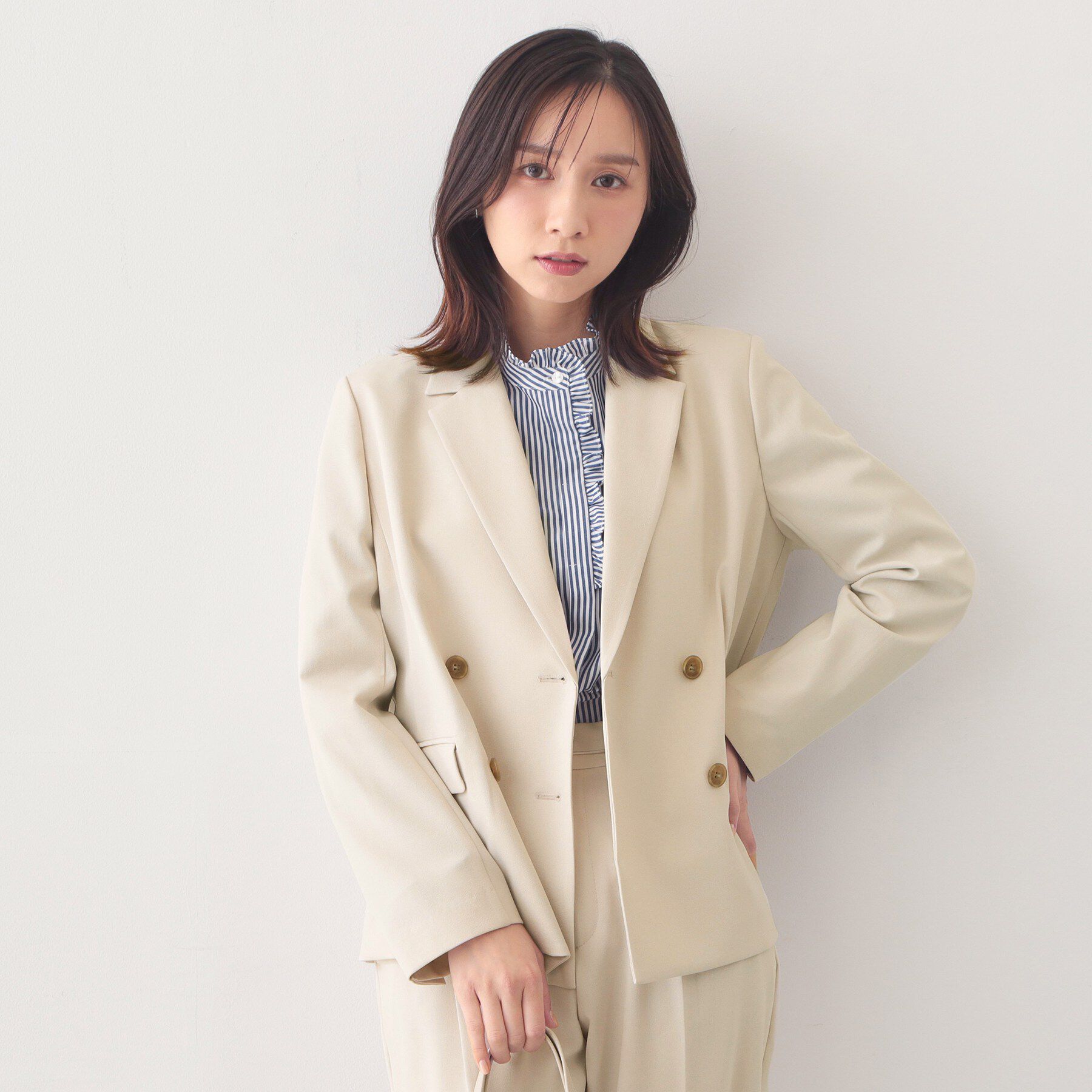 index「ダブルブレストジャケット/セットアップ対応可【洗える/接触冷感/吸水速乾/防シワ/ストレッチ】」|テーラードジャケット|グレージュ(050)