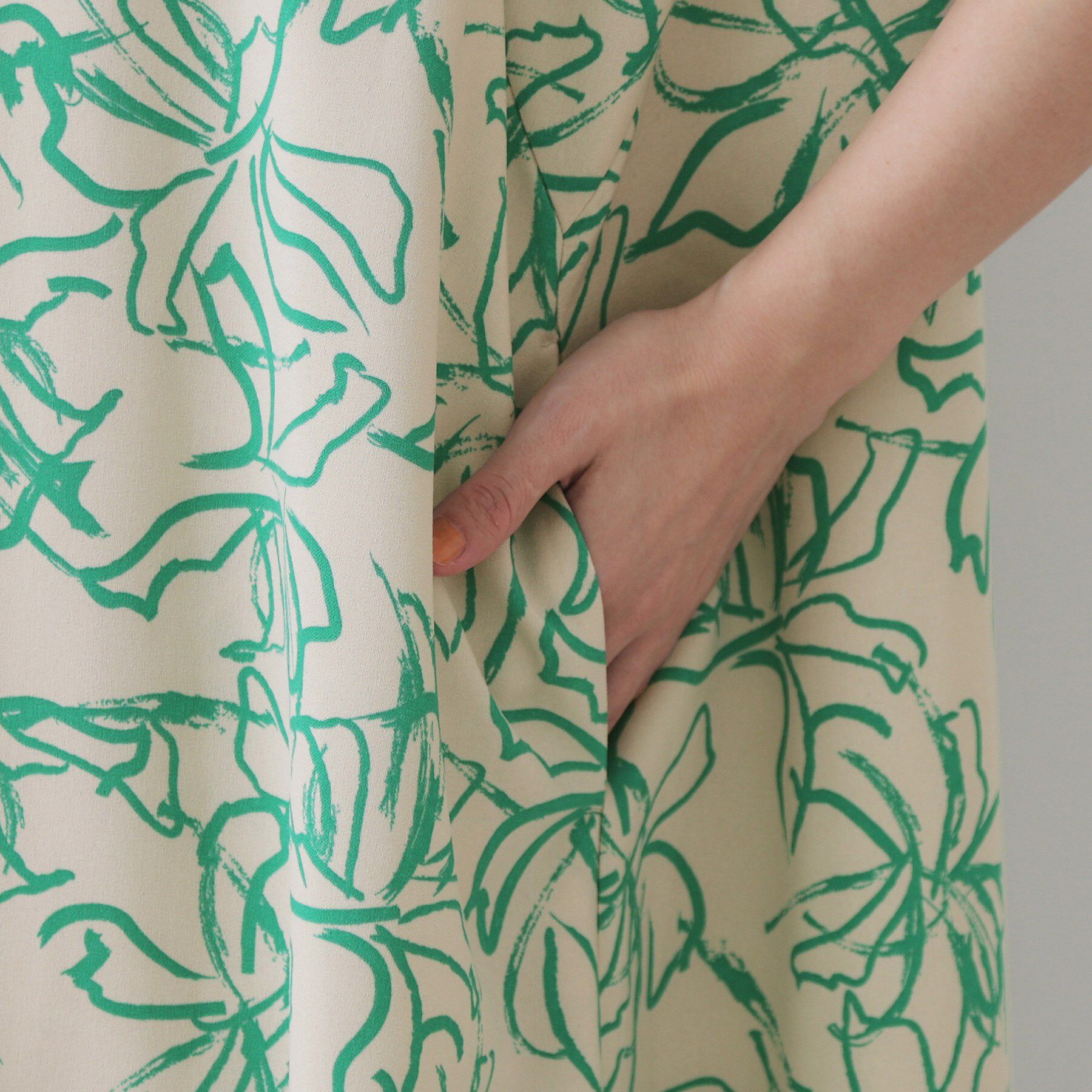 OPAQUE.CLIP「手書き風プリントワンピース【洗濯機洗い可】」|ワンピース|