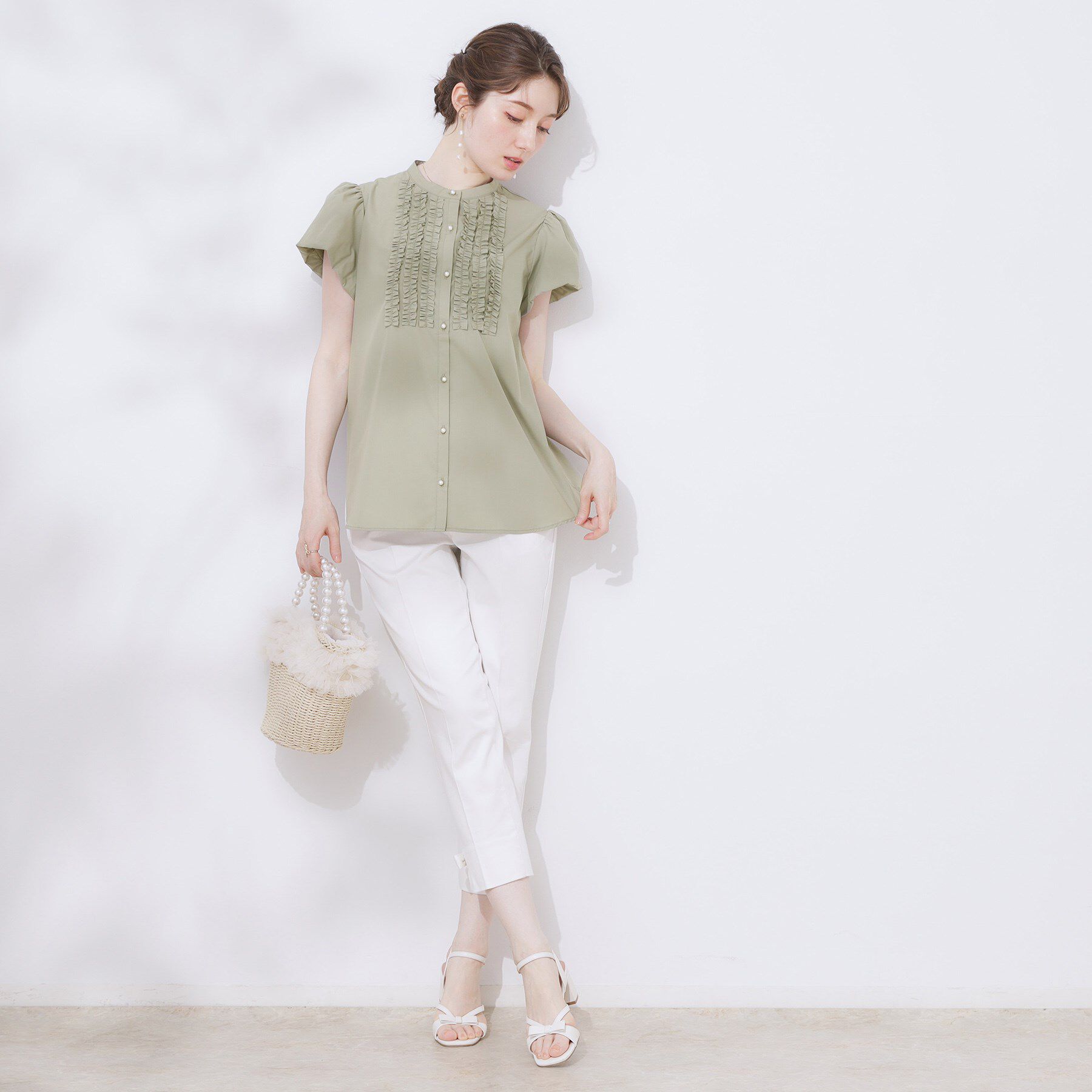 Couture broach「【大人フェミニン・華奢見え・通勤】フロントフリルシャツ」|シャツ・ブラウス|