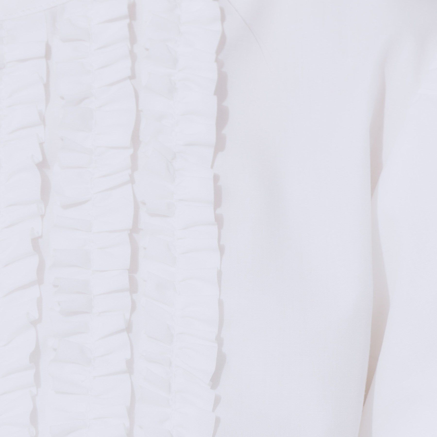 Couture broach「【大人フェミニン・華奢見え・通勤】フロントフリルシャツ」|シャツ・ブラウス|