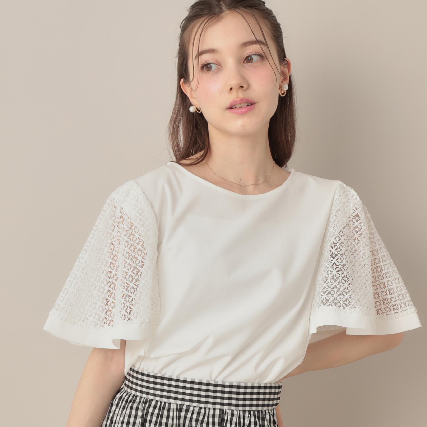 Couture broach「【接触冷感・5分袖】ケミカルレースフレアスリーブトップス」|Tシャツ・カットソー|