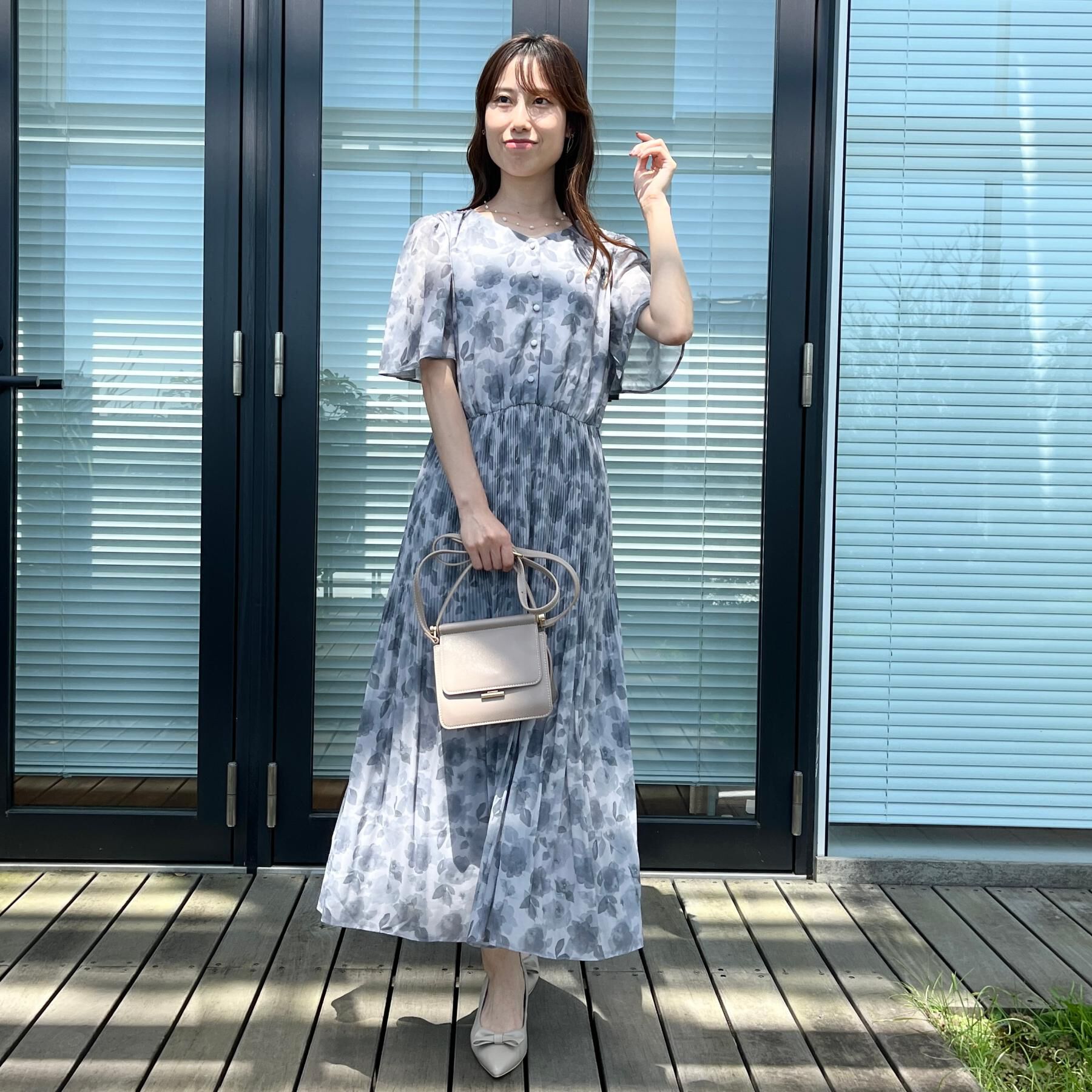 Couture broach「【二の腕カバー・楽ちん・通勤】シフォンプリーツワンピース」|ワンピース|