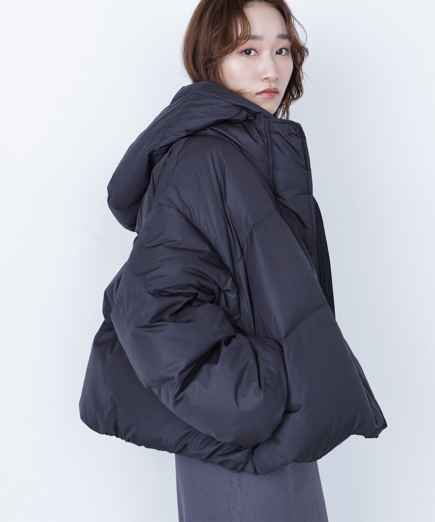  「ショートフードダウン」|ブルゾン・スタジャン|ブラック