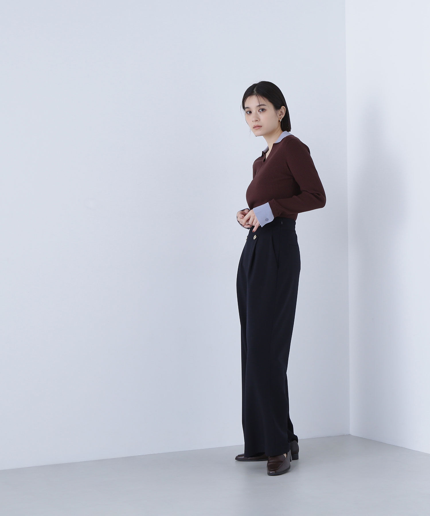  「ダブルカラーVネックリブニット」|ニット・セーター|