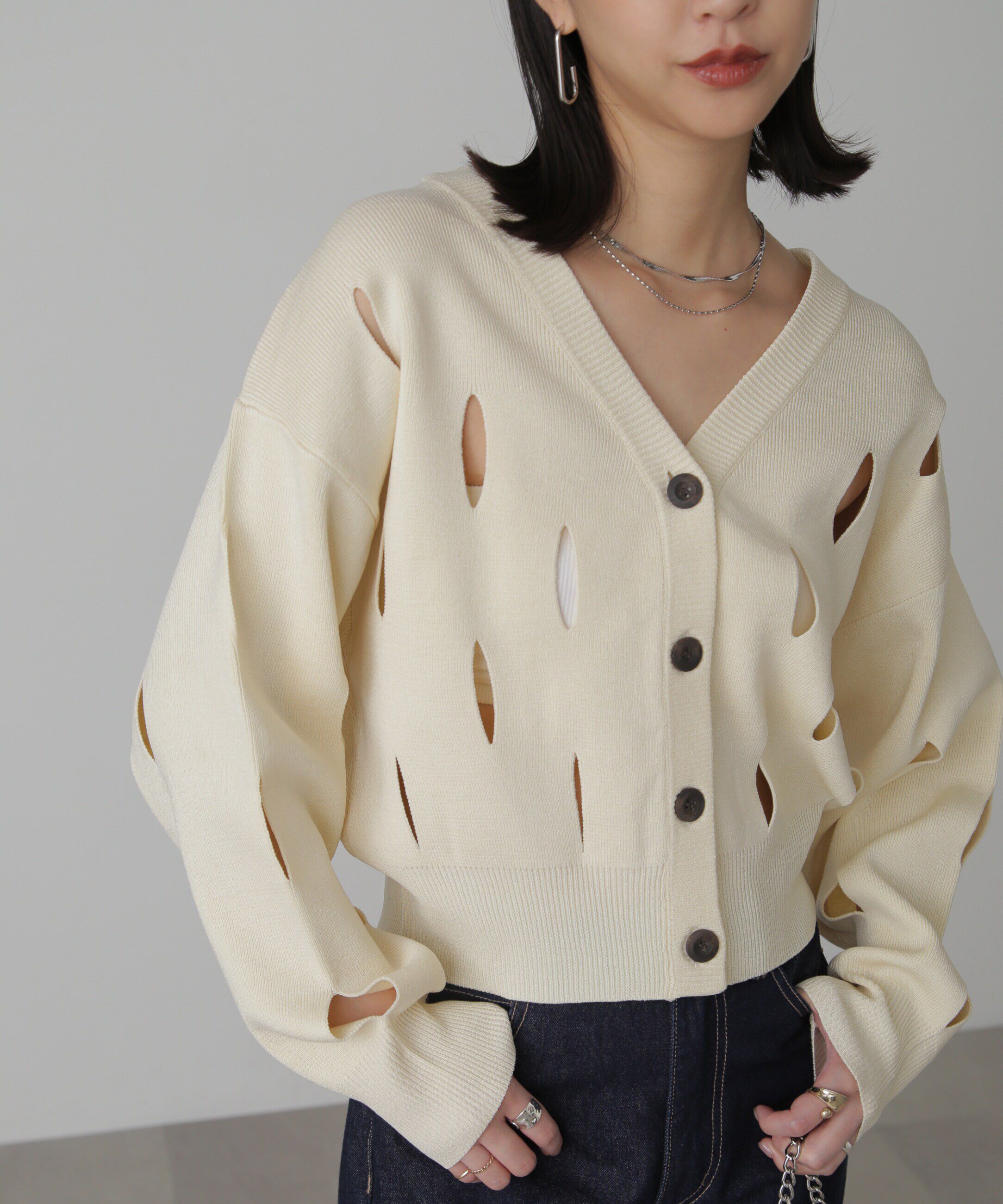  「前後2Wayカットアウトニット」|ニット・セーター|オフ