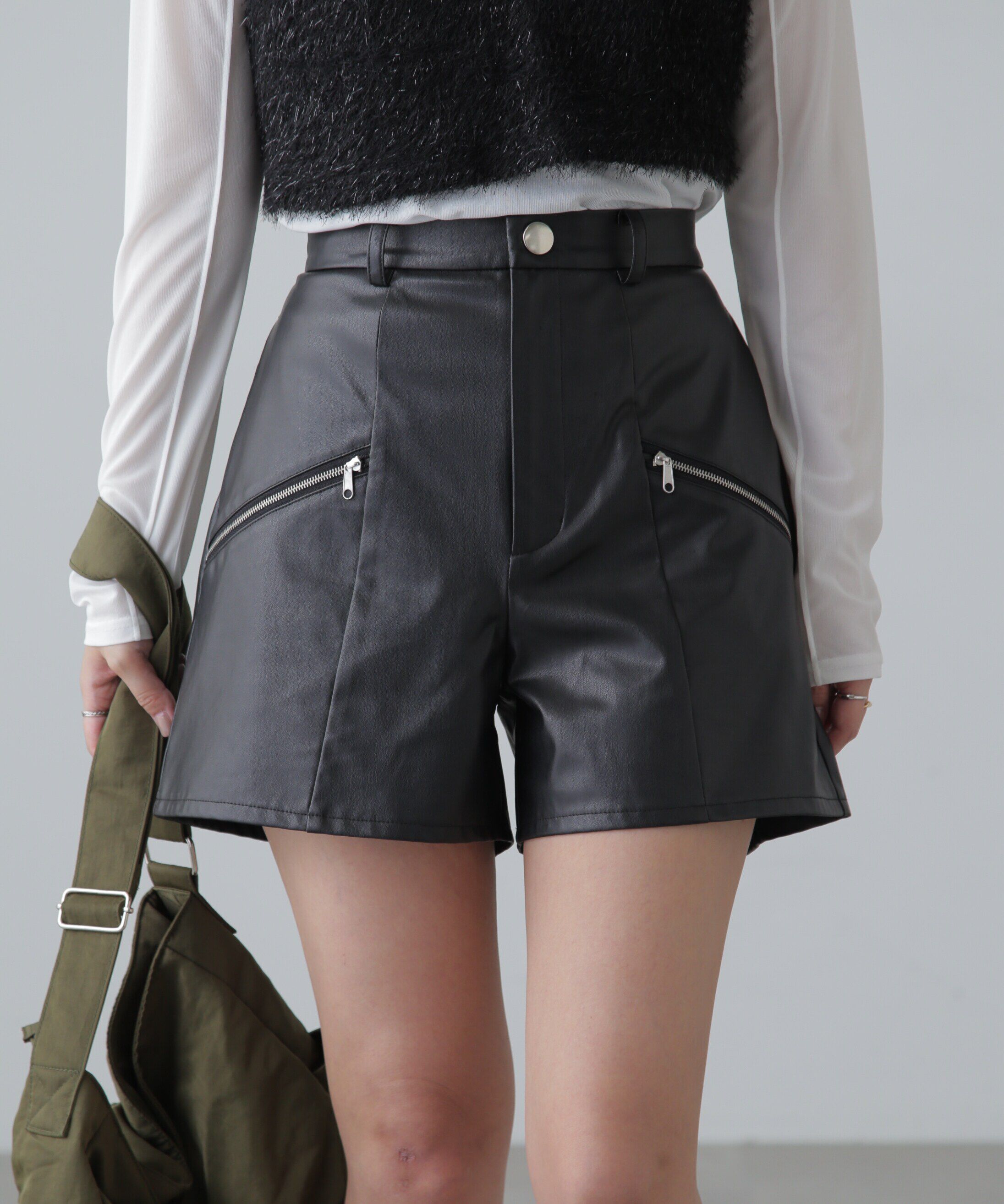  「合皮ショートパンツ」|その他|