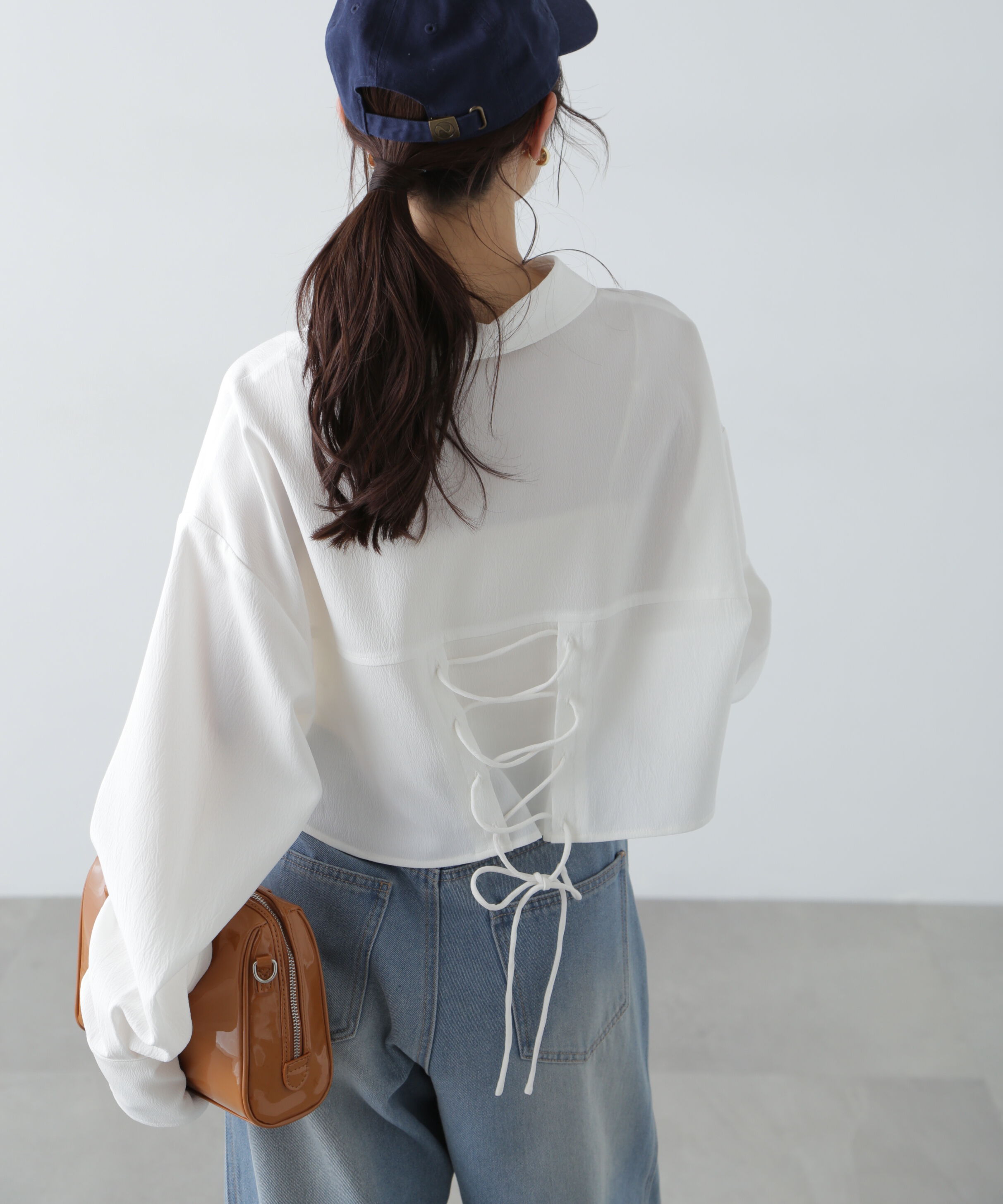  「バックレースアップショート丈シャツ」|シャツ・ブラウス|