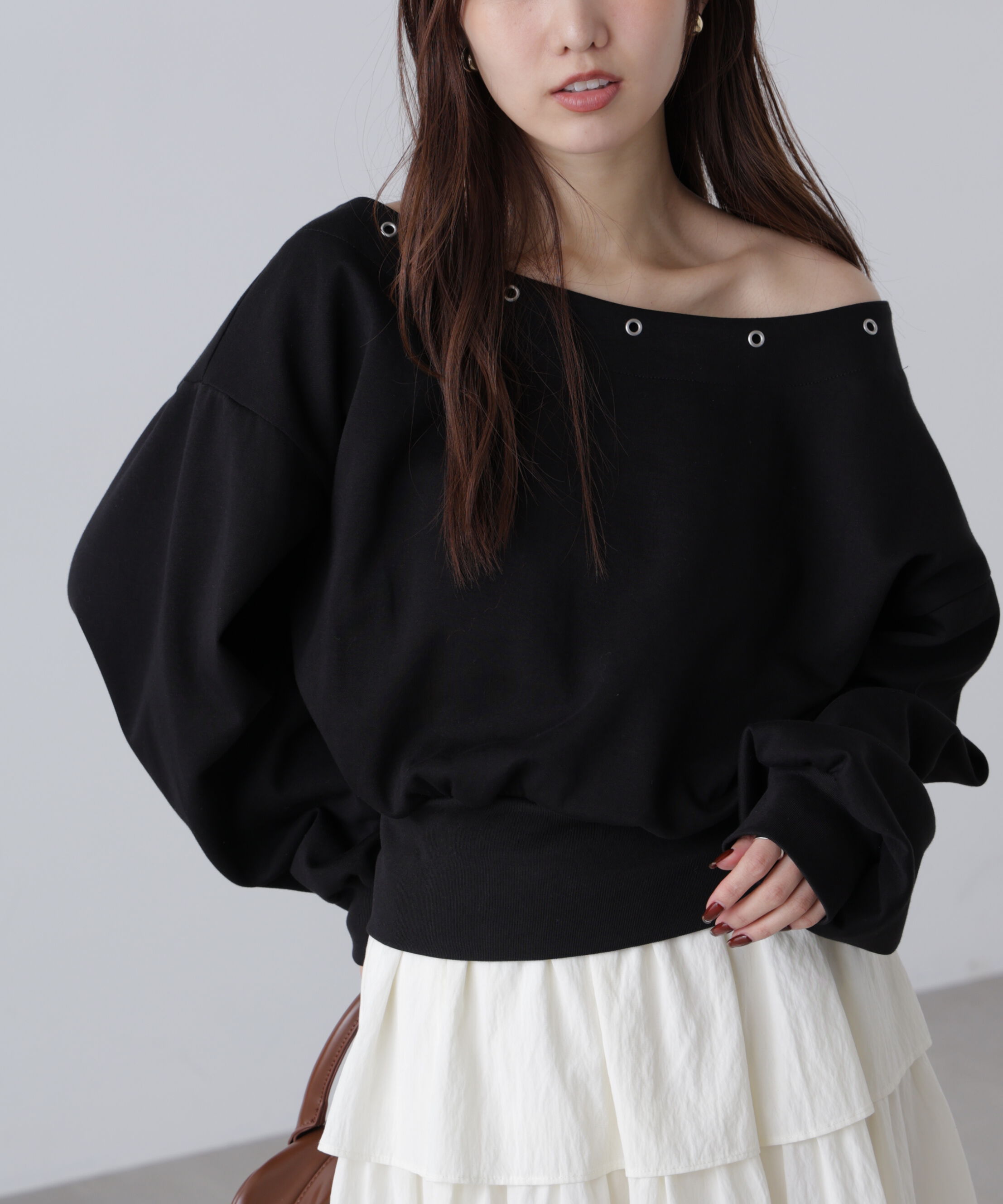  「ハトメオフショルスウェット」|Tシャツ・カットソー|