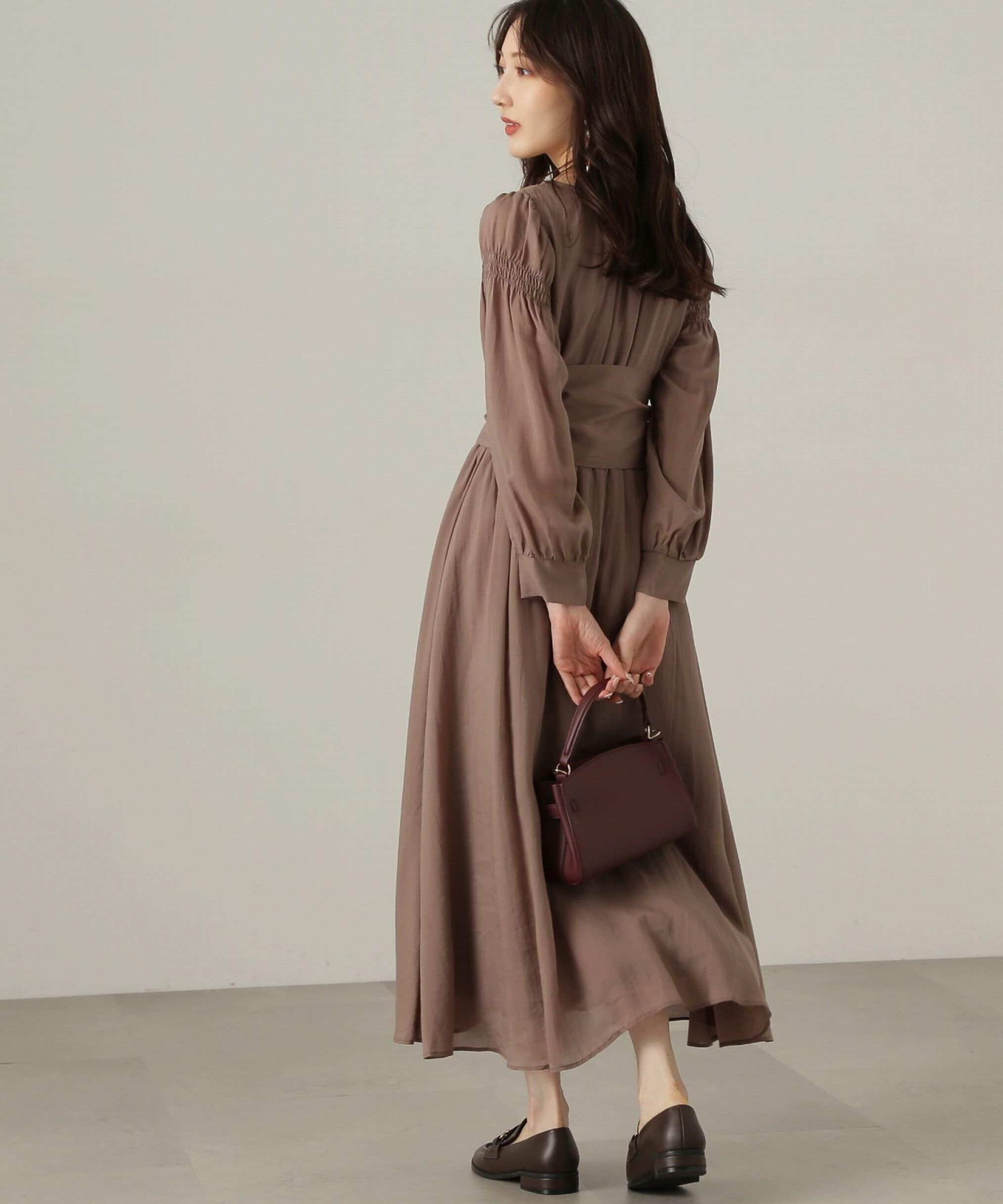 PROPORTION BODY DRESSING「肩シャーリングシアーワンピース24AW」|ワンピース|
