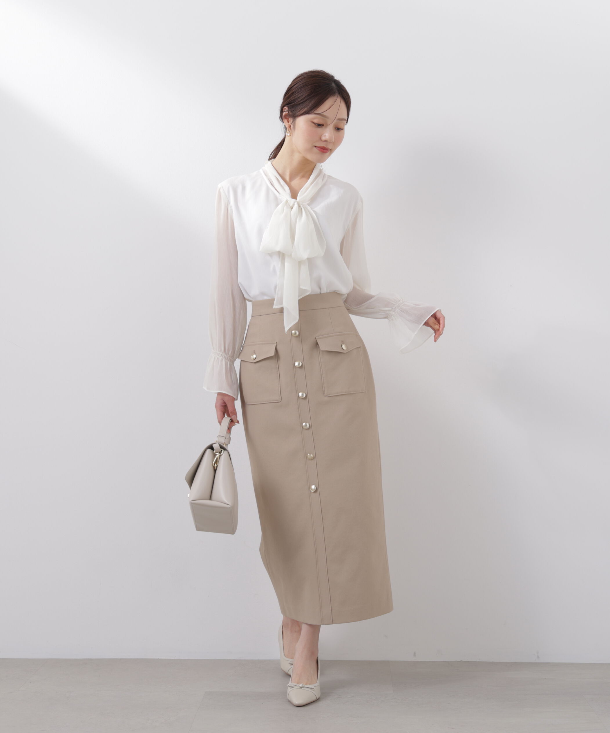 PROPORTION BODY DRESSING「フロント釦ナロースカート　26SS」|スカート|ベージュ