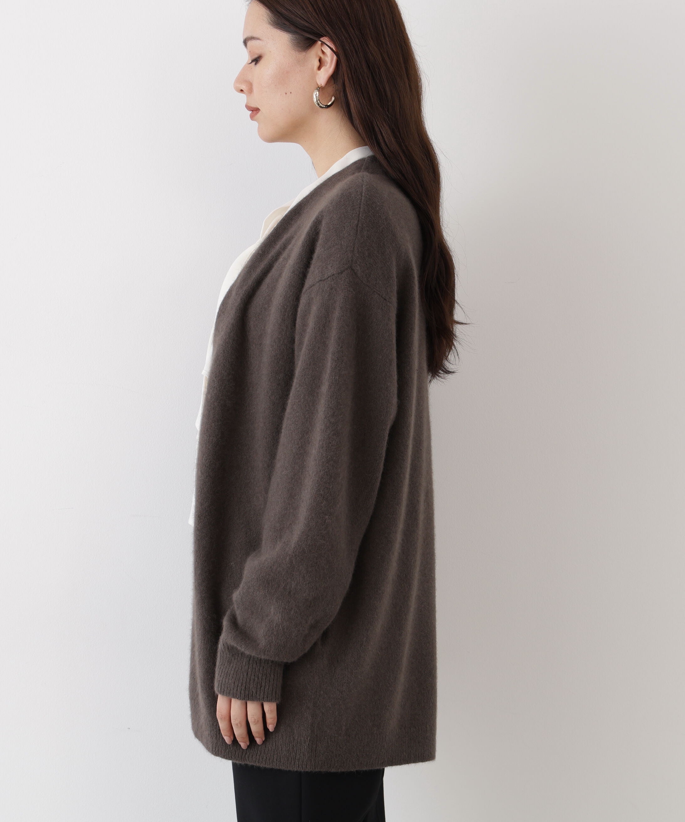  「エアリーウールVネックカーディガン」|その他|